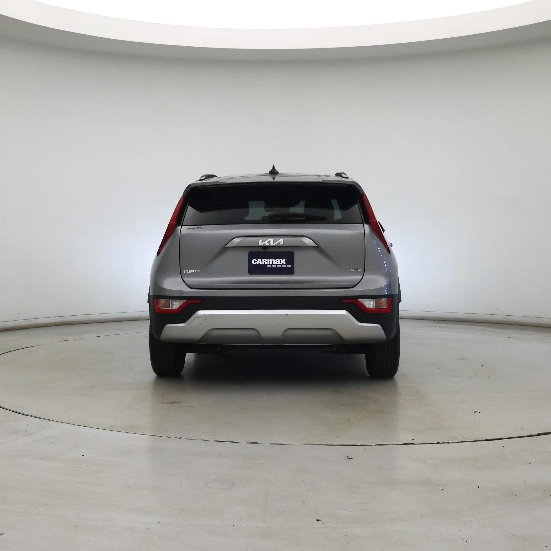 Thumbnail: 2023 Kia Niro - 6