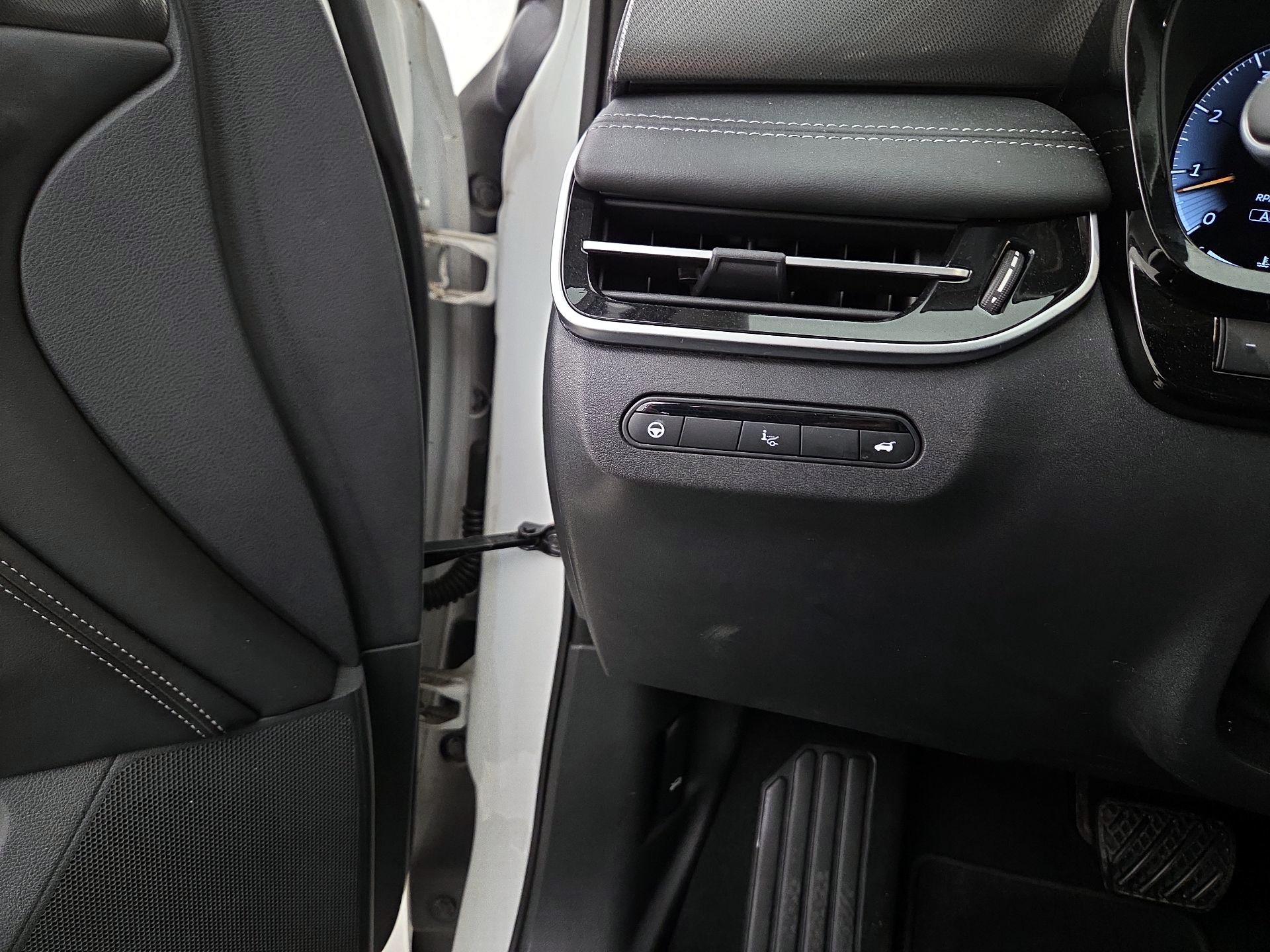 Thumbnail: 2023 INFINITI QX60 - 13