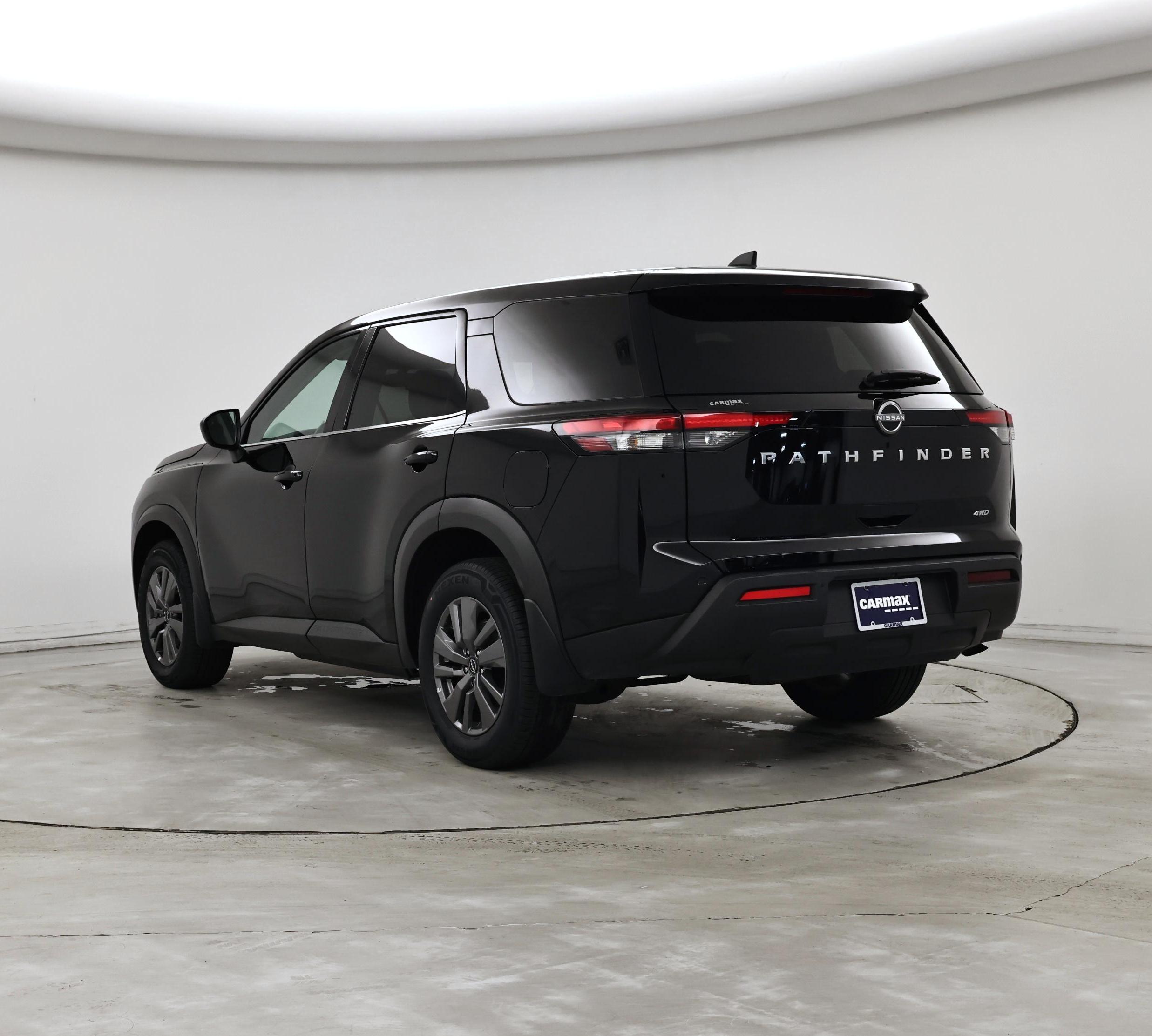 Thumbnail: 2024 Nissan Pathfinder - 2