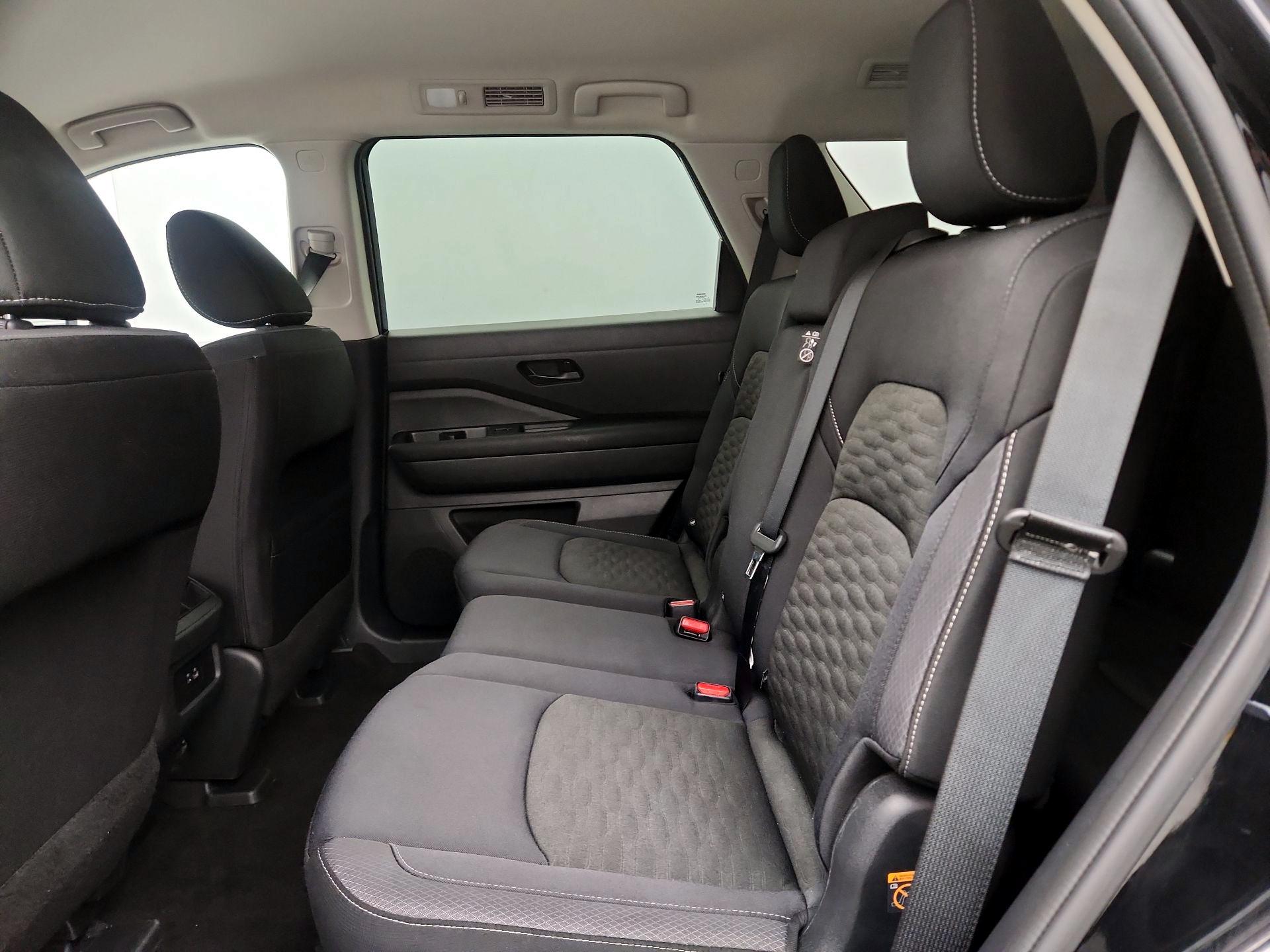 Thumbnail: 2024 Nissan Pathfinder - 19