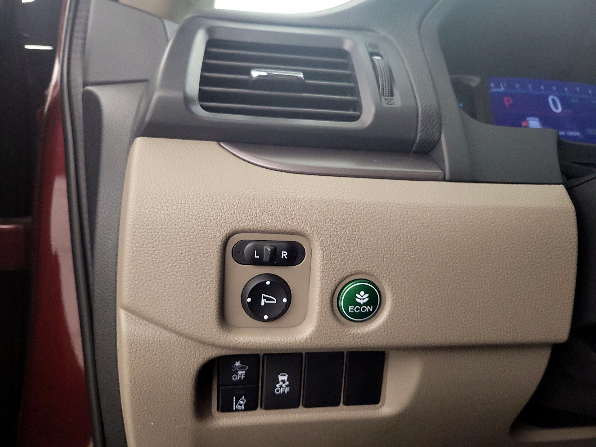 Thumbnail: 2022 Honda Pilot - 13