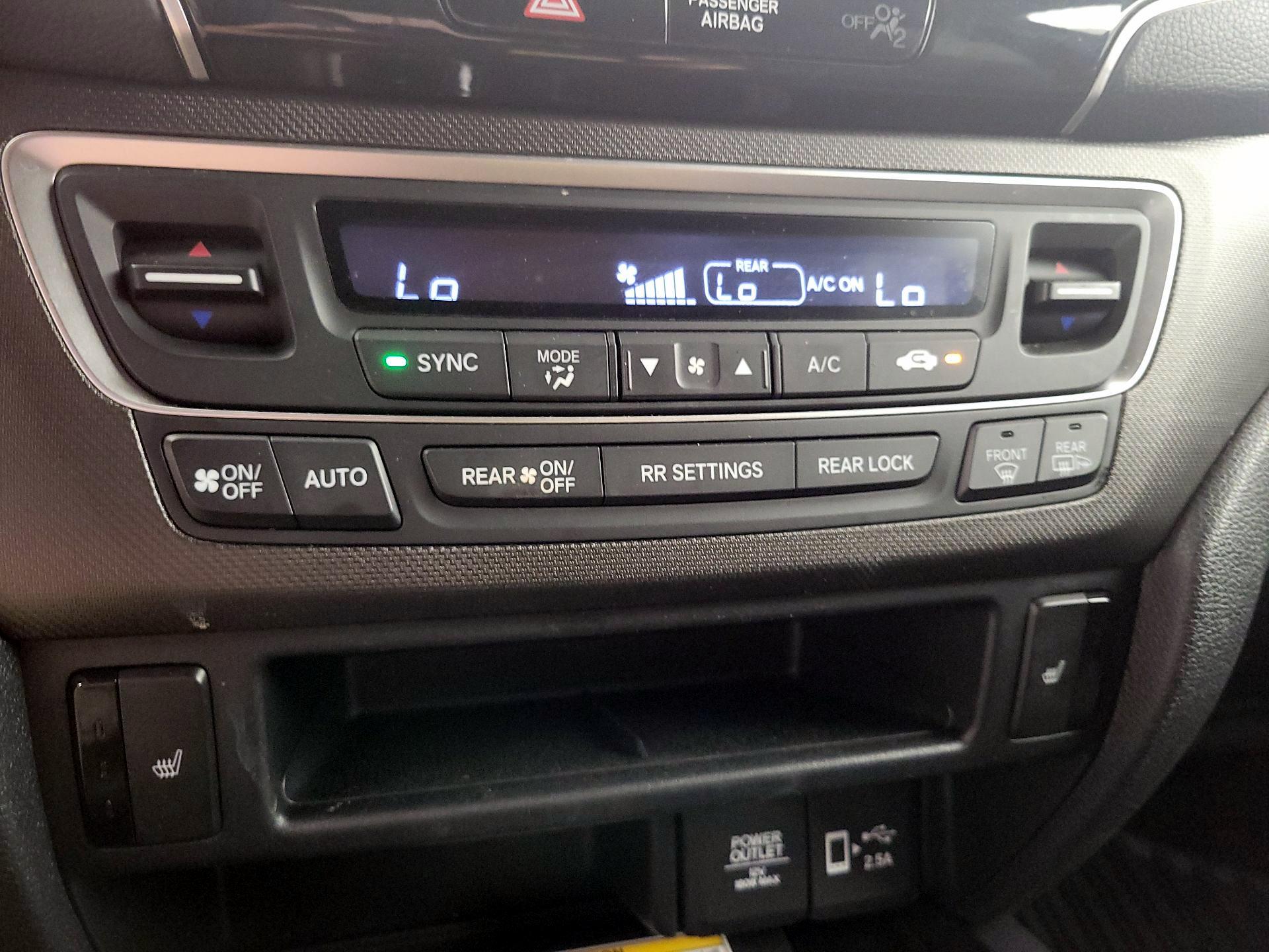 Thumbnail: 2022 Honda Pilot - 16