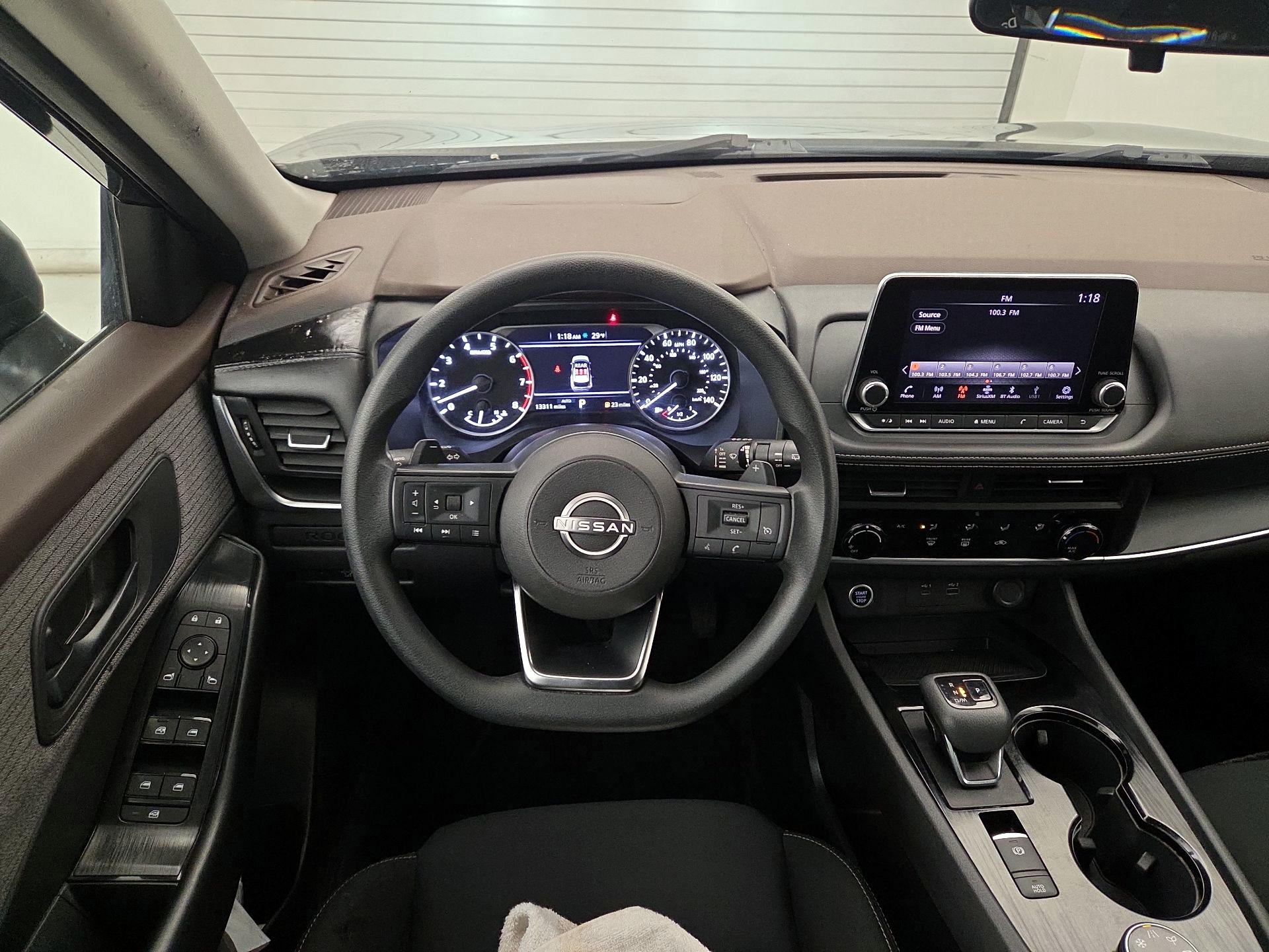 Thumbnail: 2023 Nissan Rogue - 10