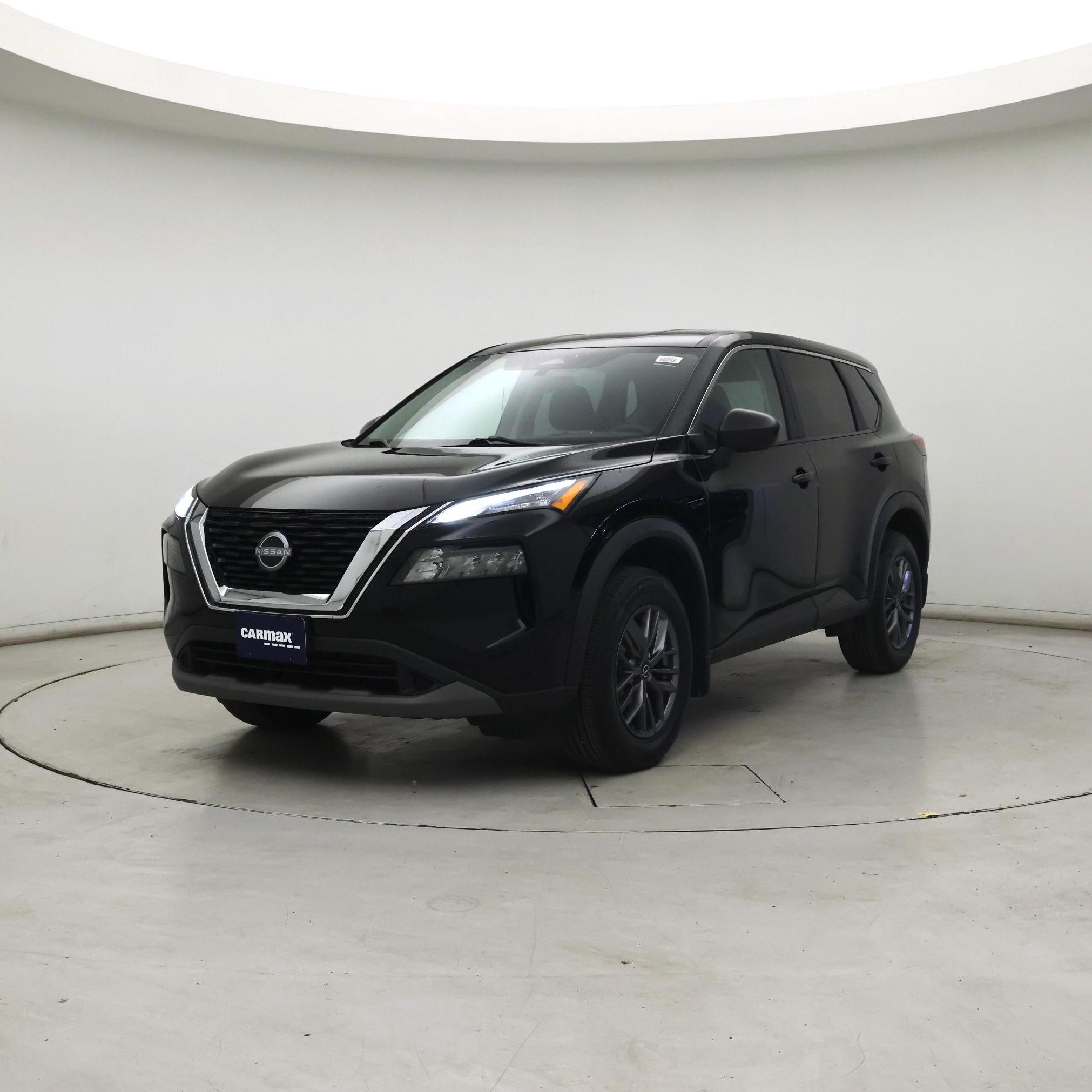 Thumbnail: 2023 Nissan Rogue - 4