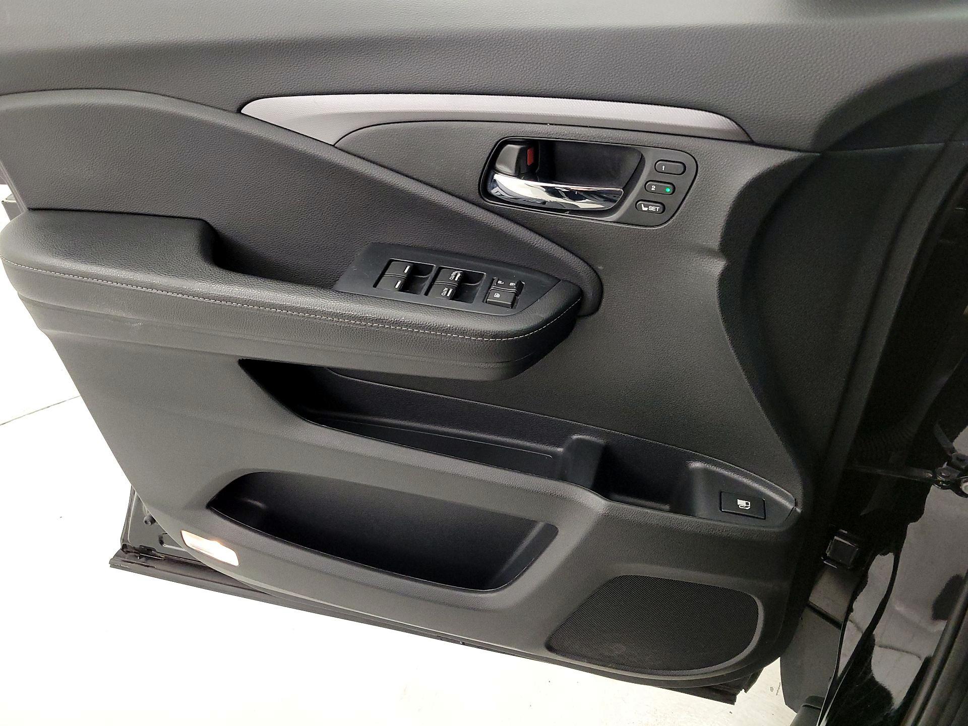 Thumbnail: 2023 Honda Ridgeline - 12