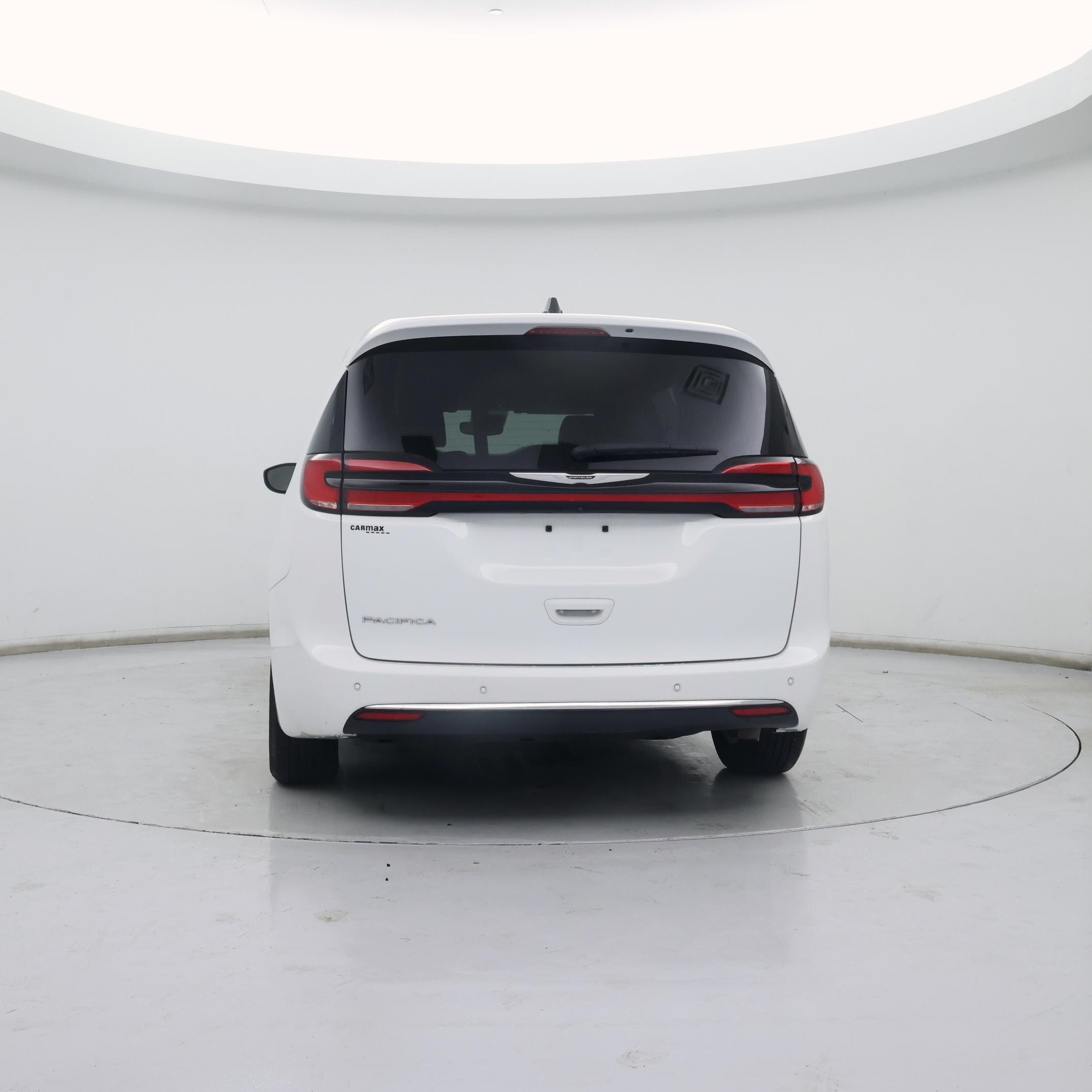 Thumbnail: 2023 Chrysler Pacifica - 6