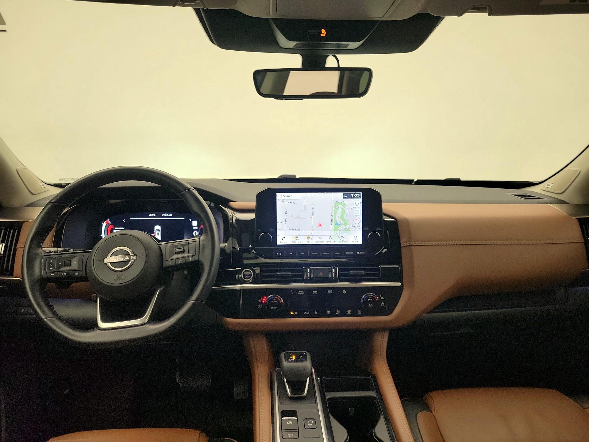 Thumbnail: 2023 Nissan Pathfinder - 9