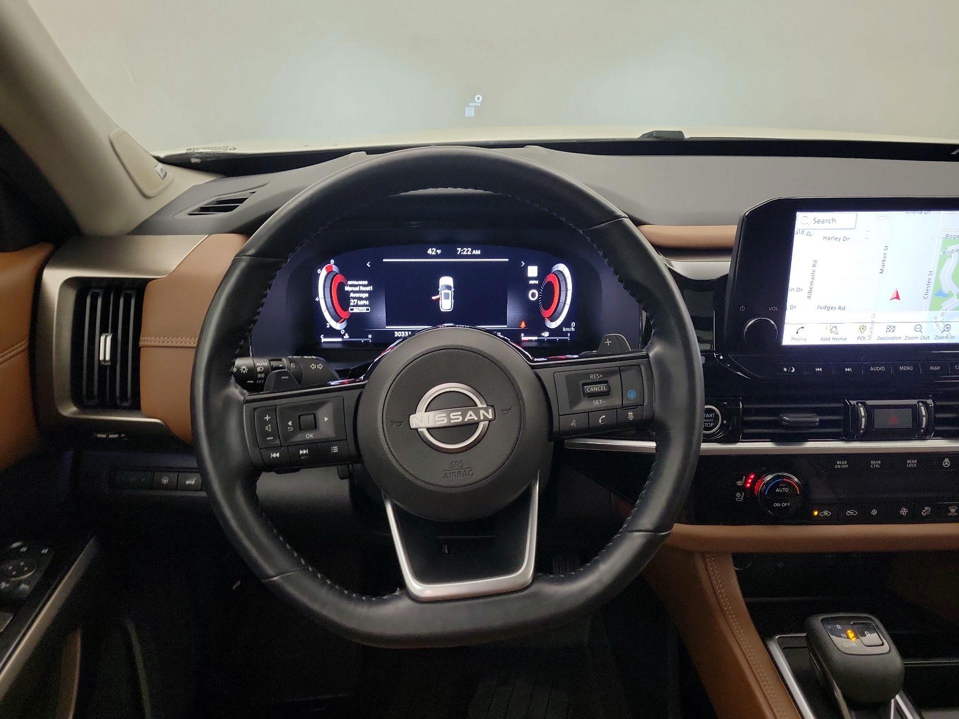 Thumbnail: 2023 Nissan Pathfinder - 10