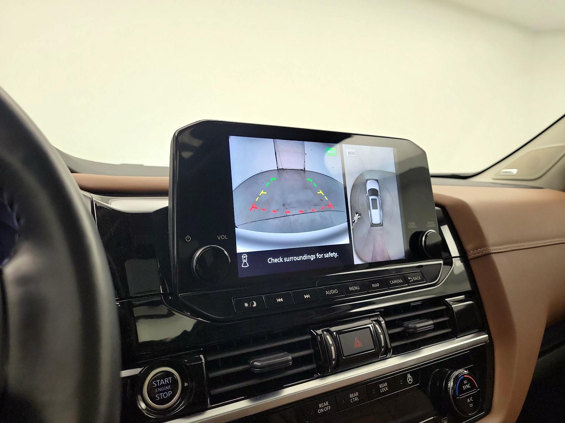 Thumbnail: 2023 Nissan Pathfinder - 15