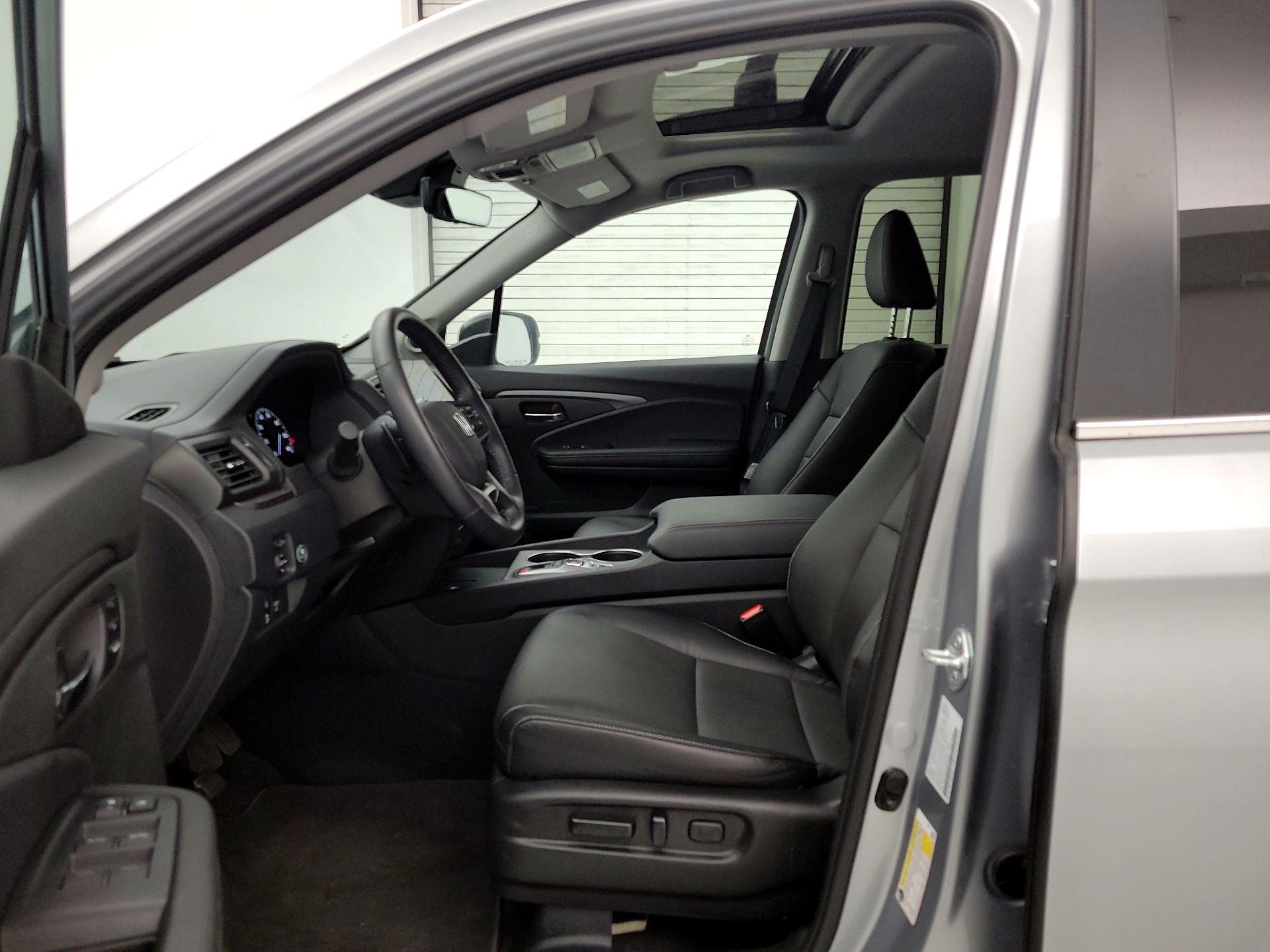 Thumbnail: 2025 Honda Ridgeline - 11