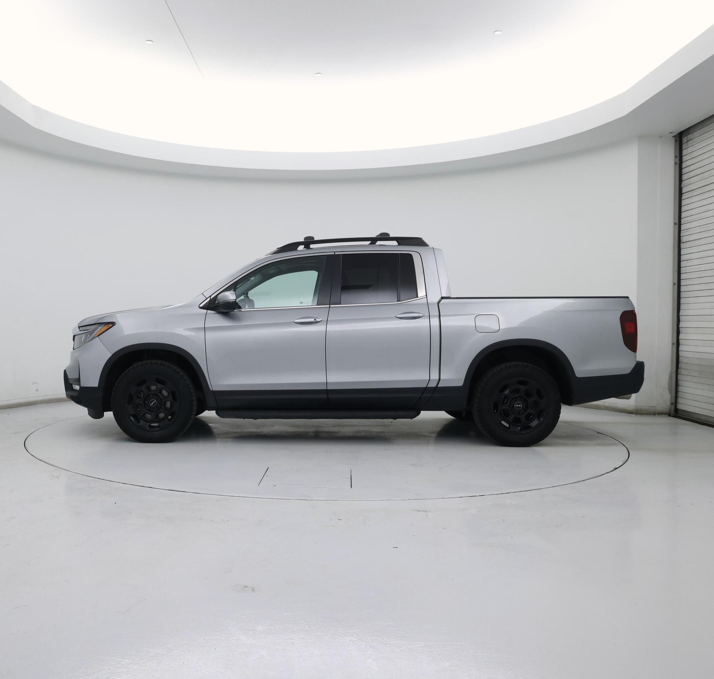 Thumbnail: 2025 Honda Ridgeline - 3