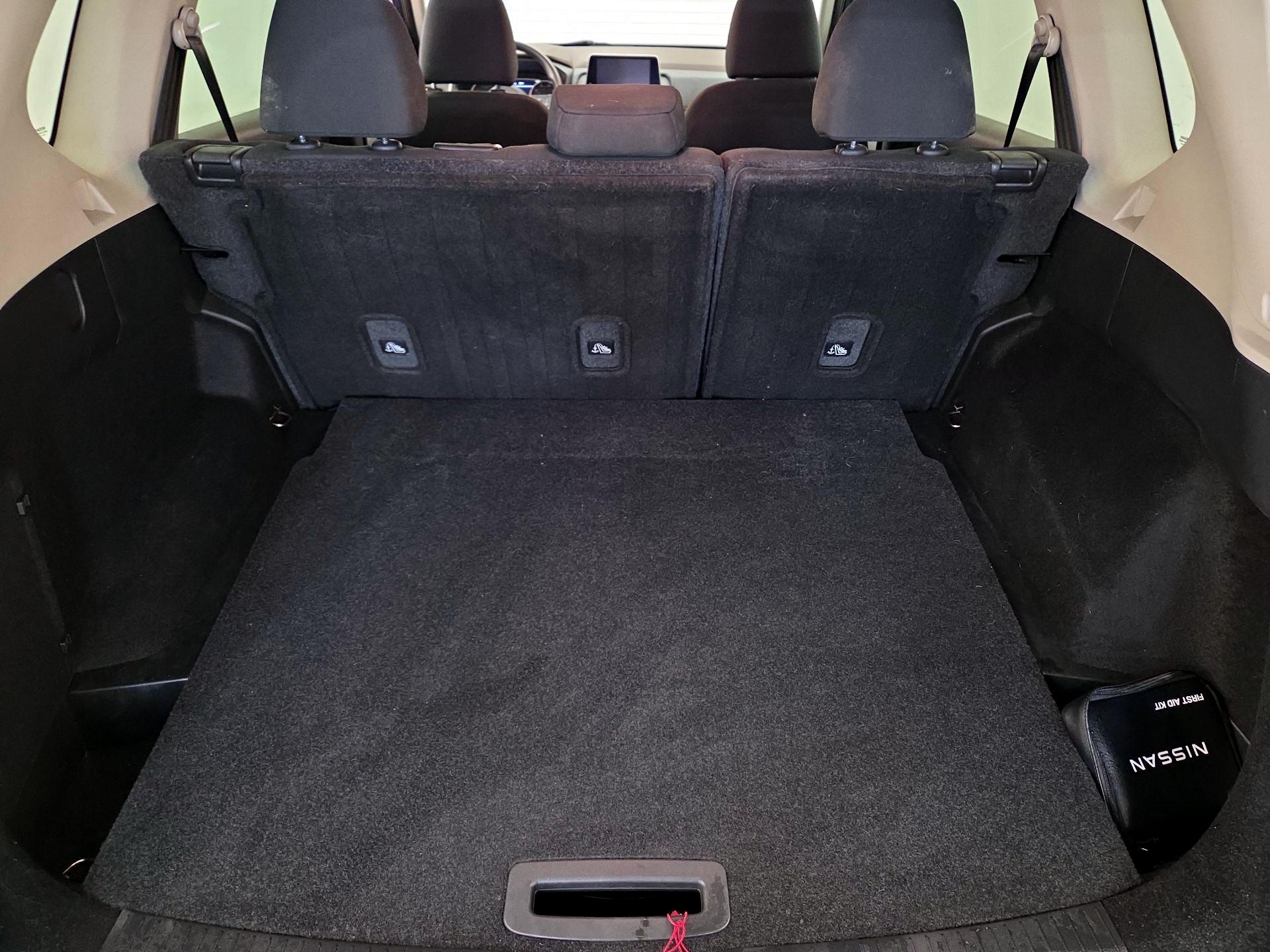 Thumbnail: 2023 Nissan Rogue - 20