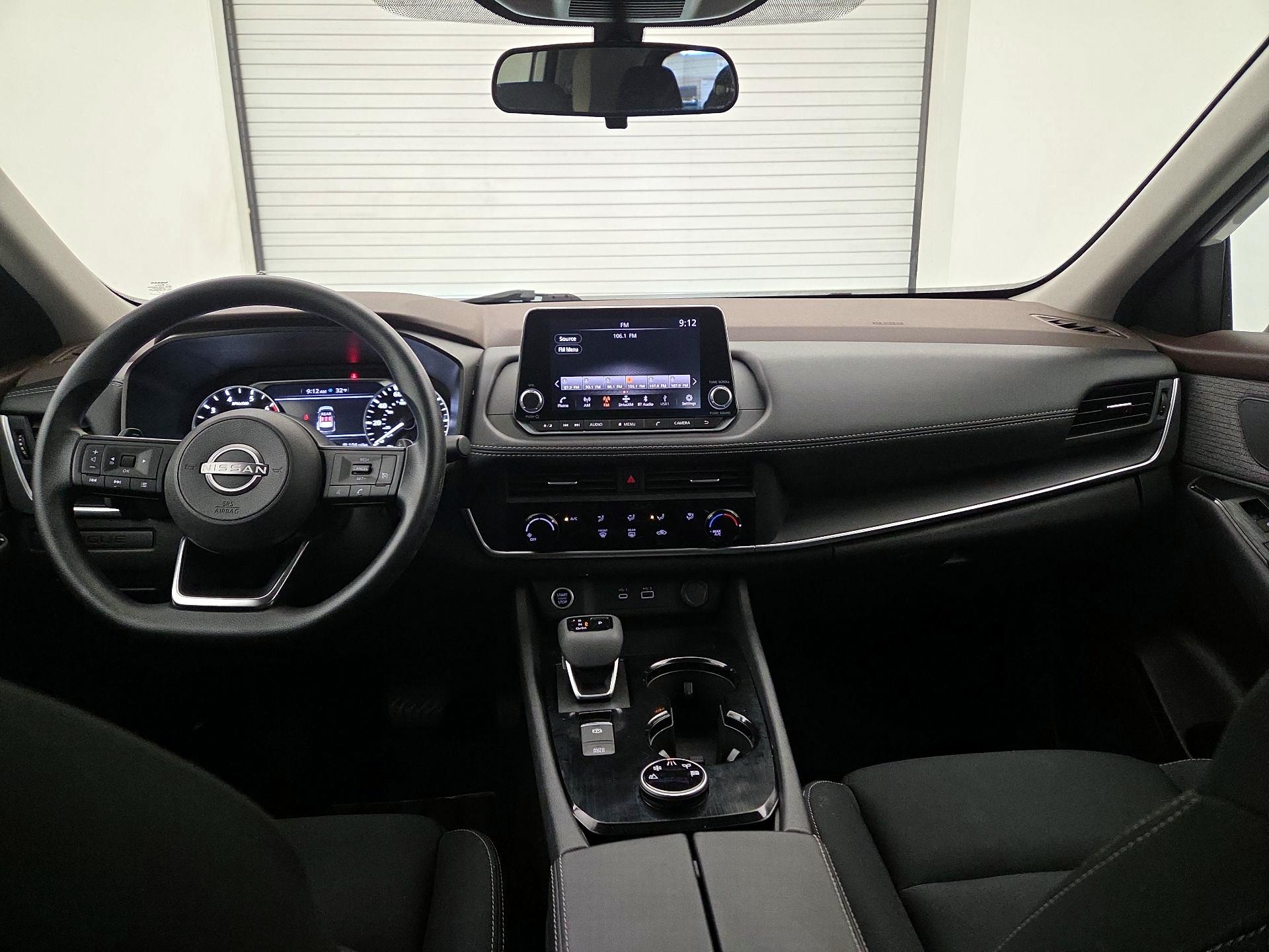 Thumbnail: 2023 Nissan Rogue - 9