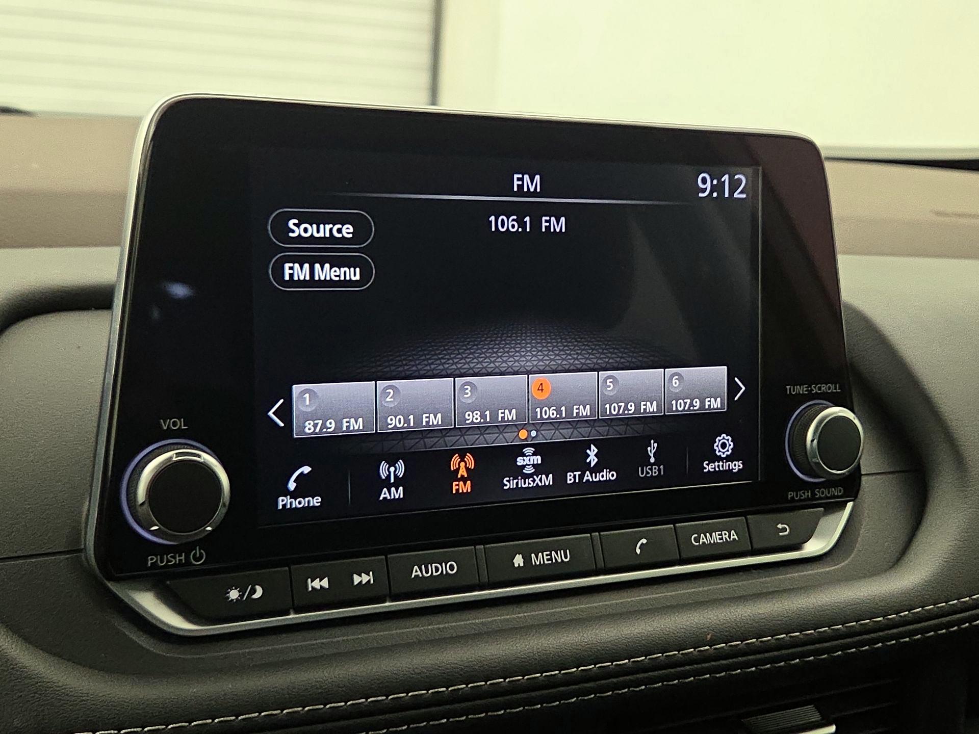 Thumbnail: 2023 Nissan Rogue - 15