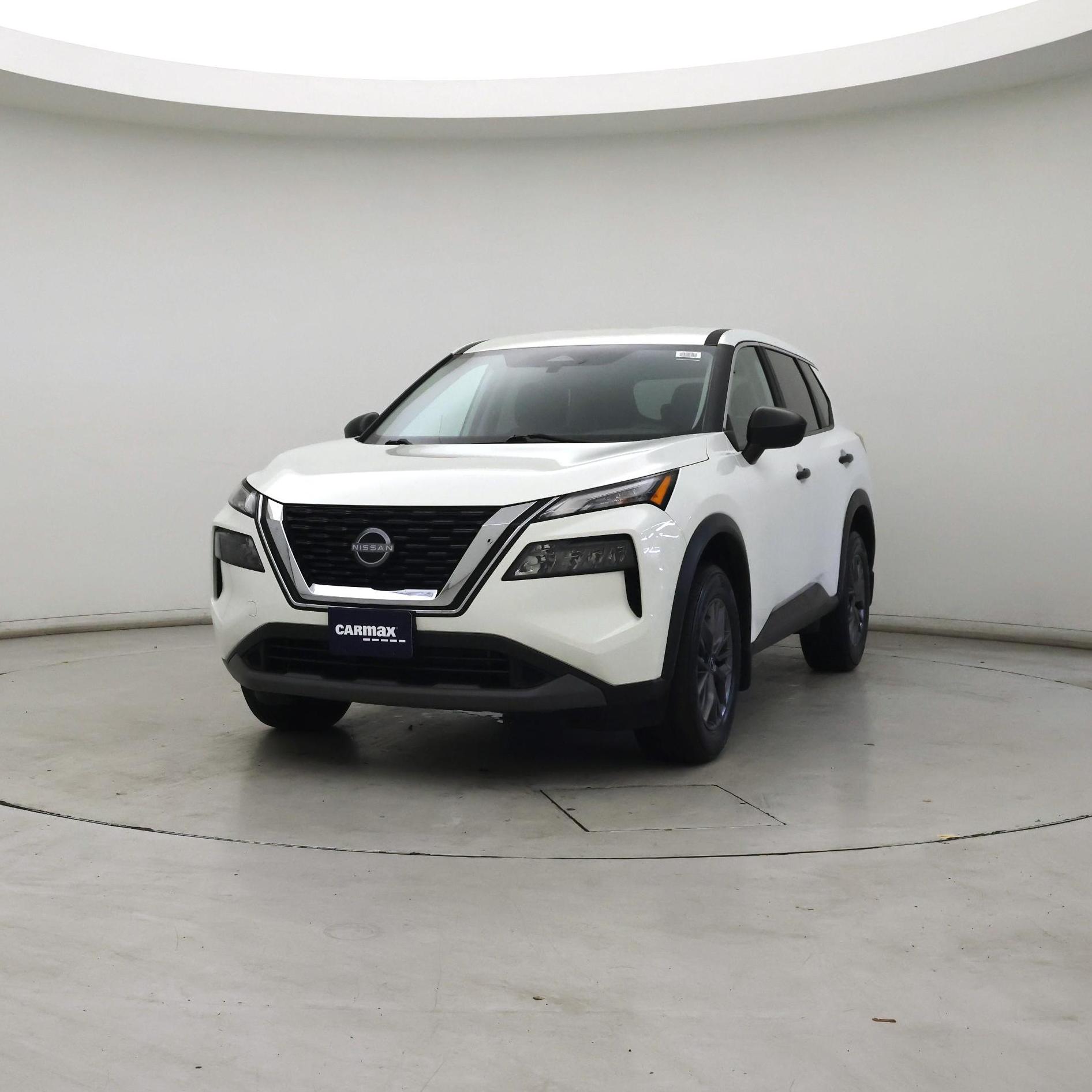 Thumbnail: 2023 Nissan Rogue - 4