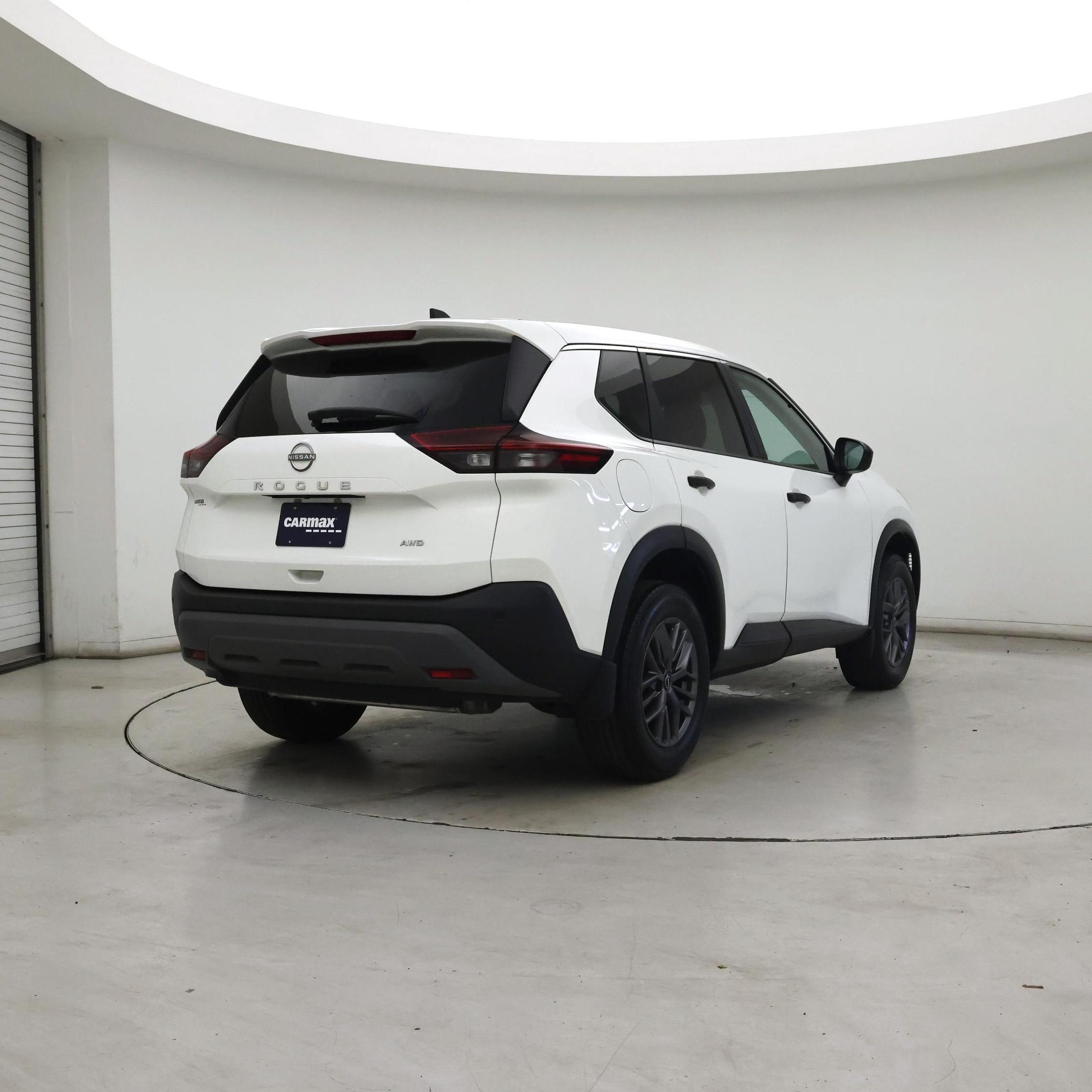 Thumbnail: 2023 Nissan Rogue - 8