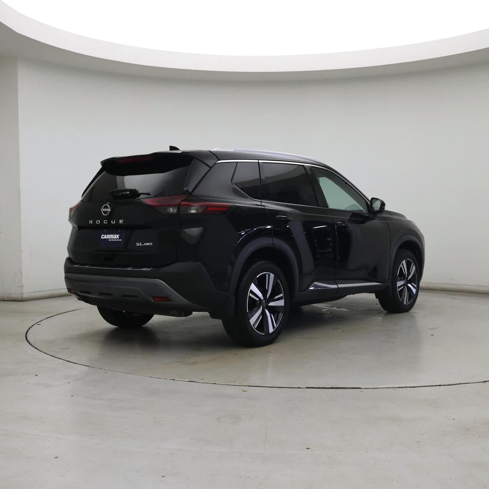 Thumbnail: 2023 Nissan Rogue - 8