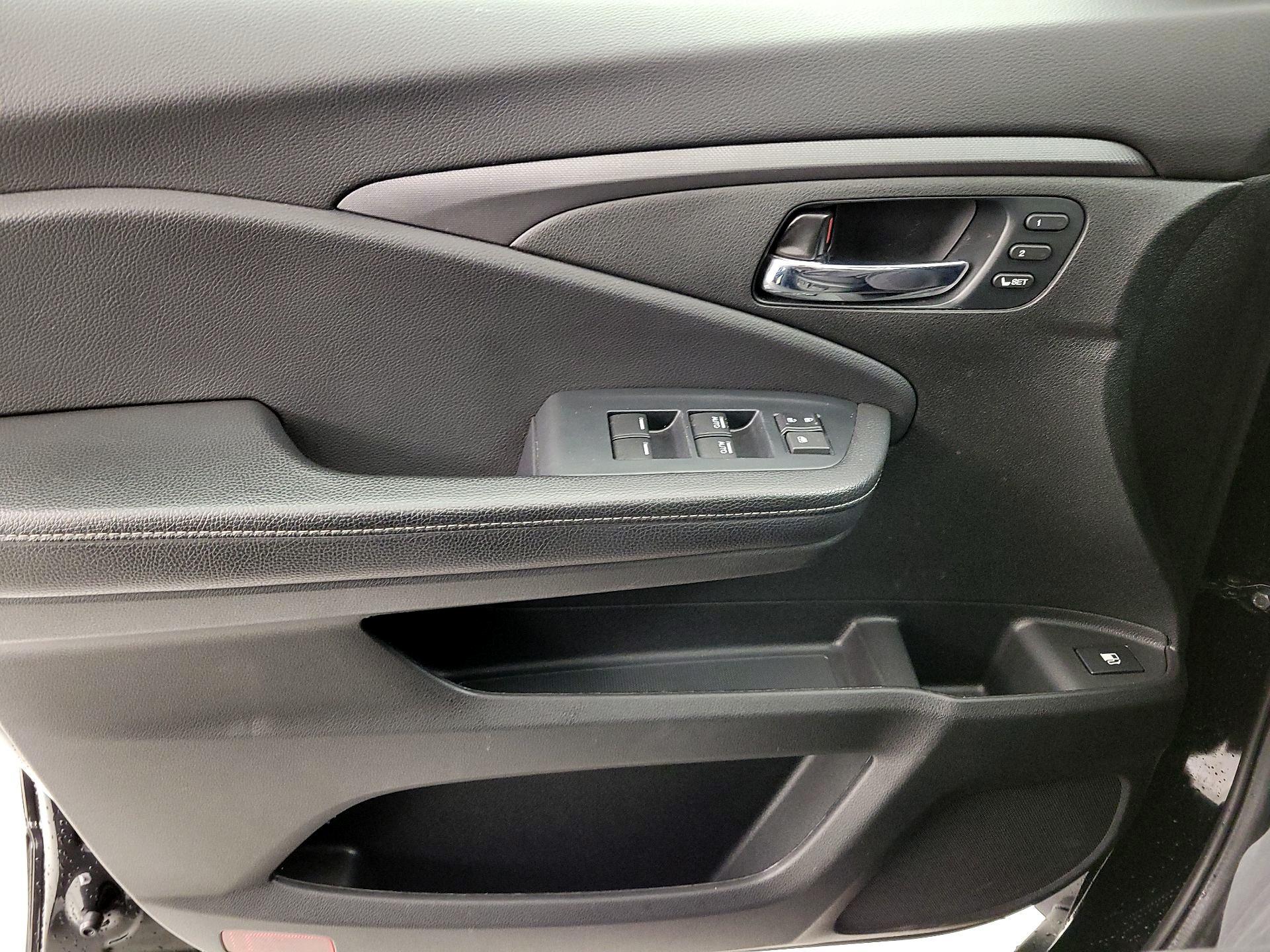 Thumbnail: 2023 Honda Ridgeline - 12