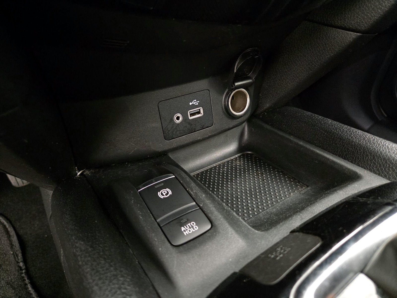2022 Nissan Rogue Sport SL - Photo 19