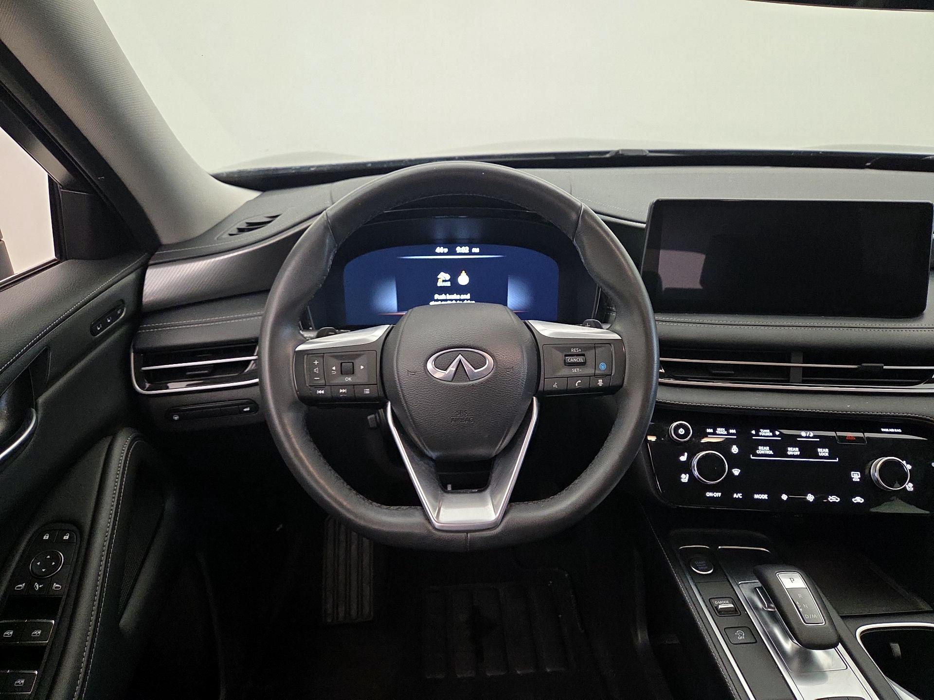 Thumbnail: 2023 INFINITI QX60 - 10
