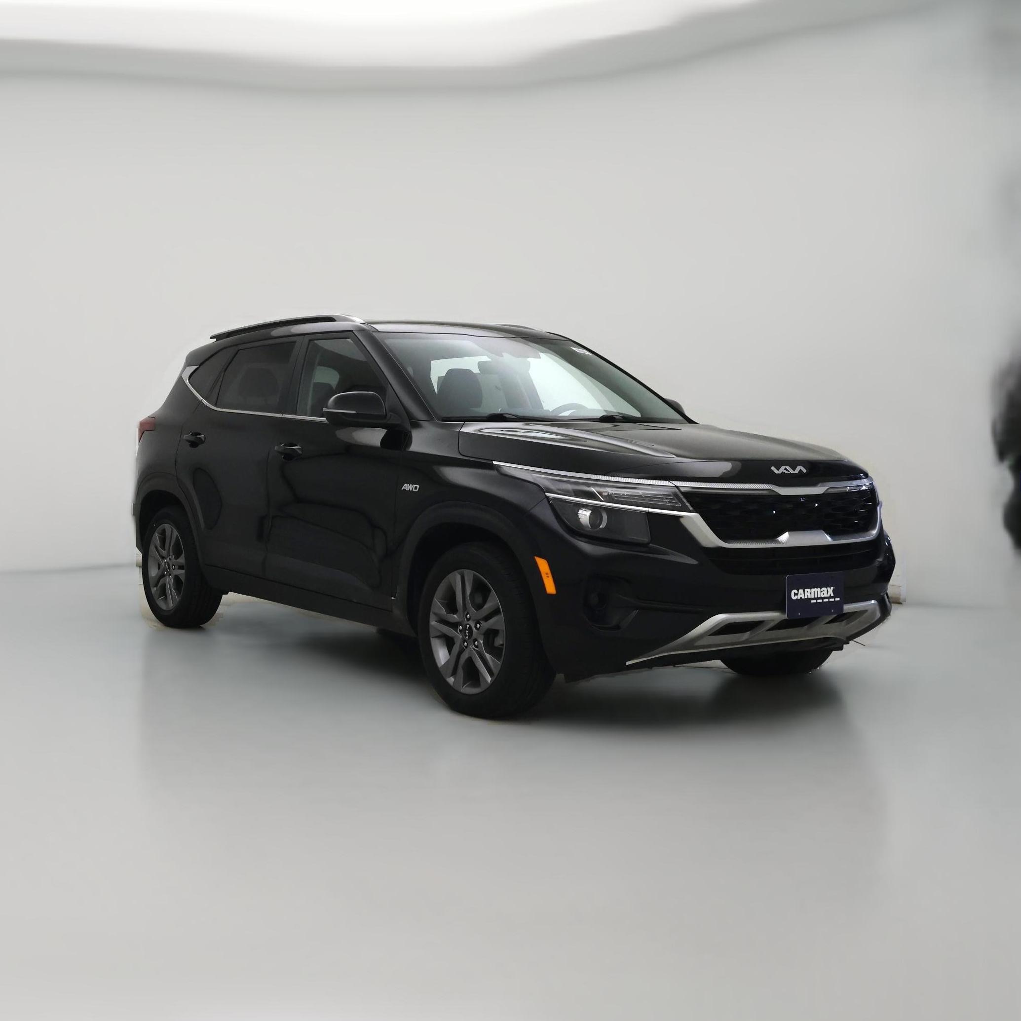 Thumbnail: 2023 Kia Seltos - 1