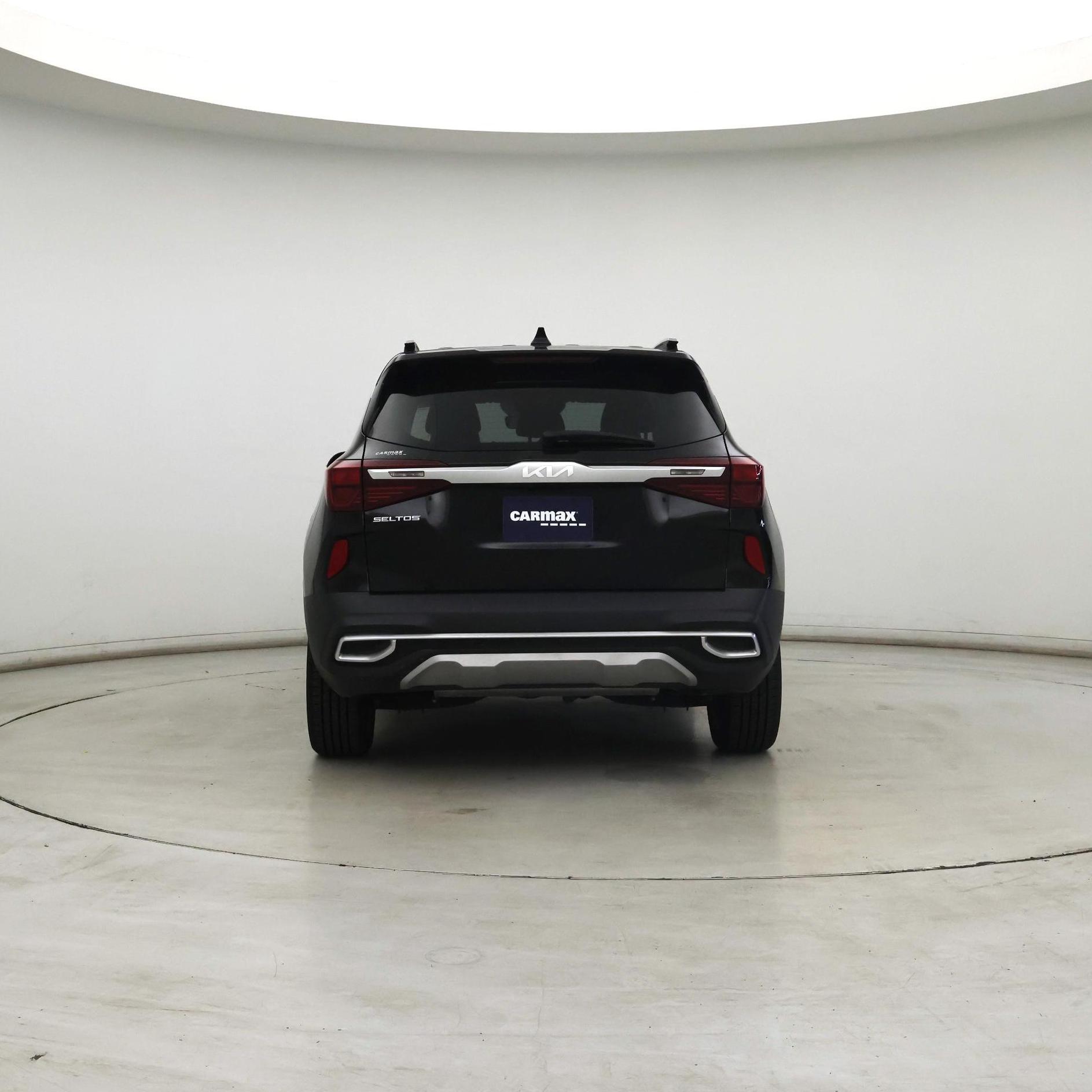 Thumbnail: 2023 Kia Seltos - 6