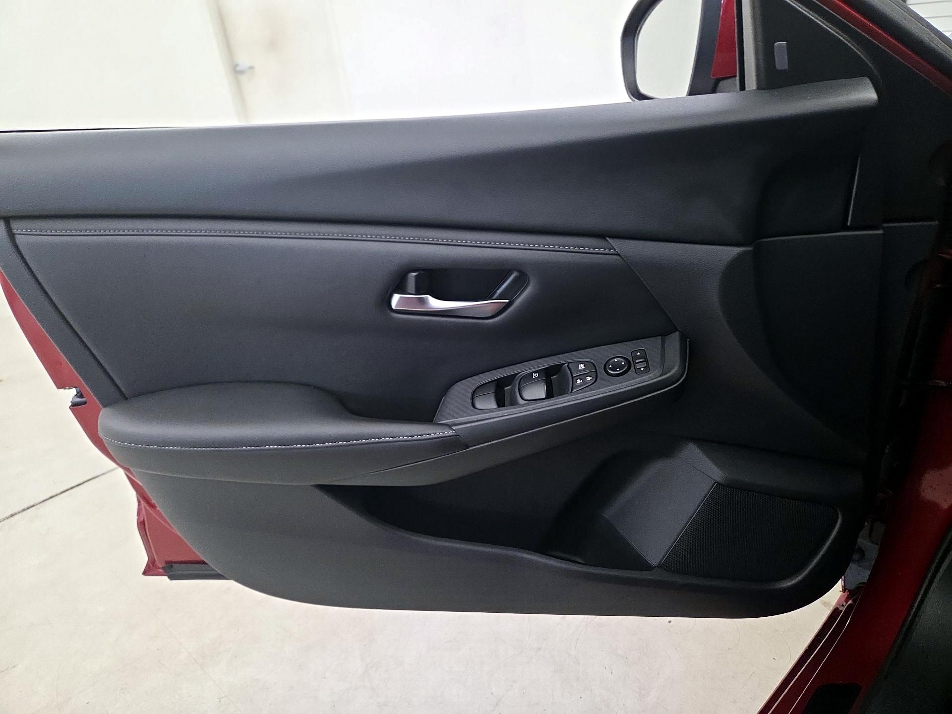 Thumbnail: 2024 Nissan Sentra - 12