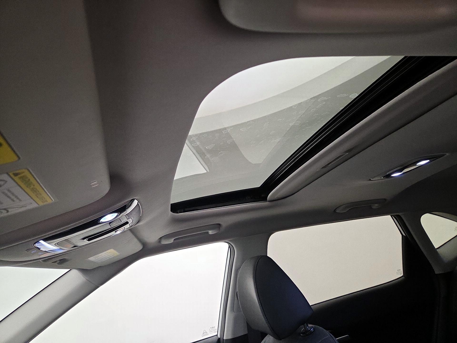 Thumbnail: 2023 Kia Seltos - 19