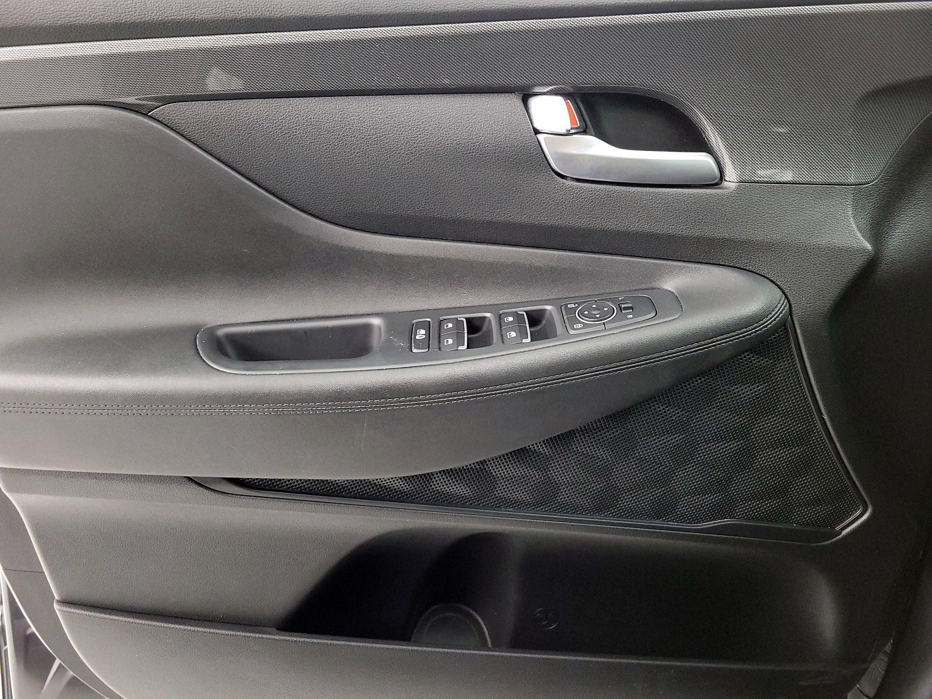 Thumbnail: 2023 Hyundai Santa Fe - 12