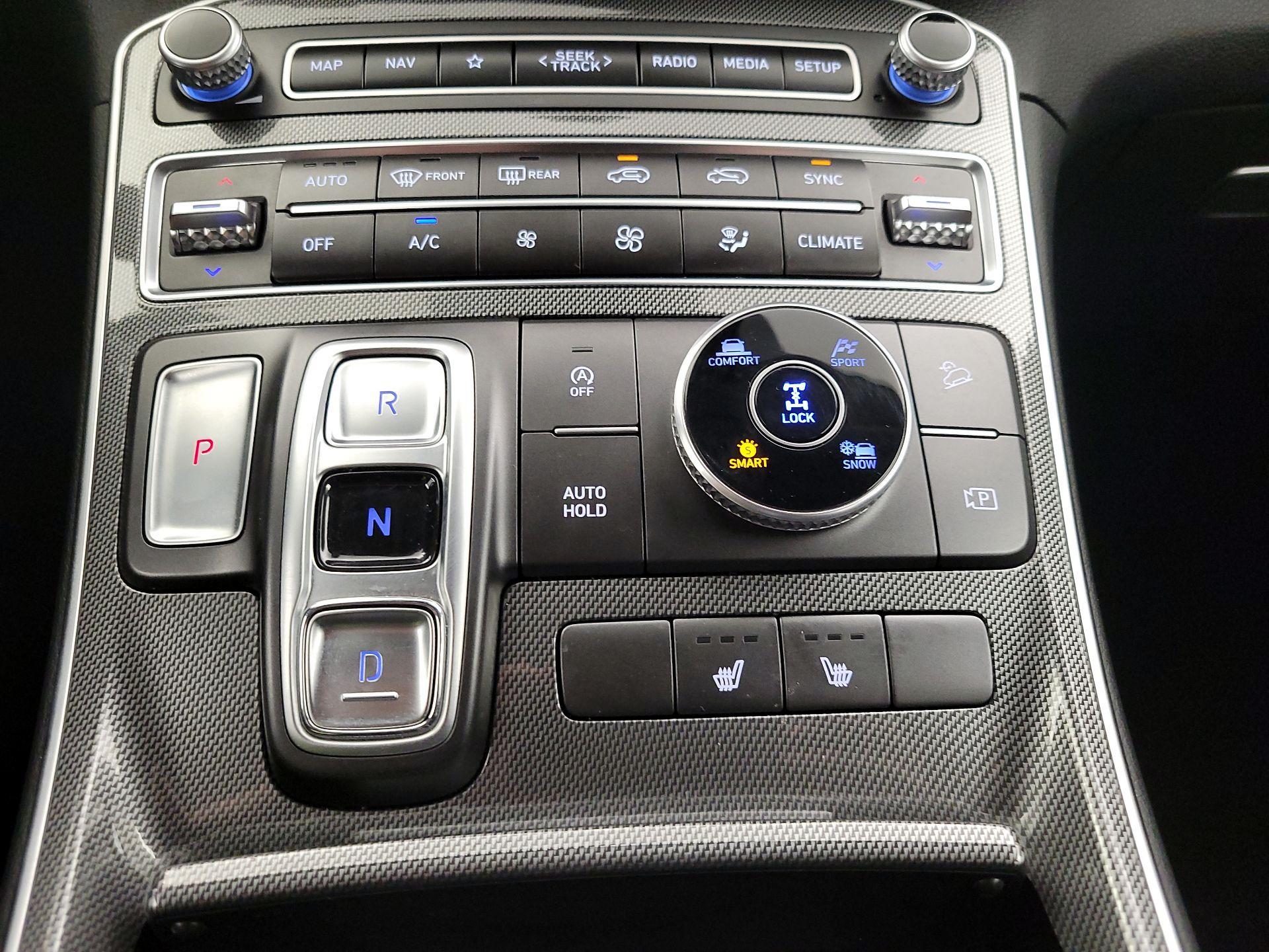 Thumbnail: 2023 Hyundai Santa Fe - 18