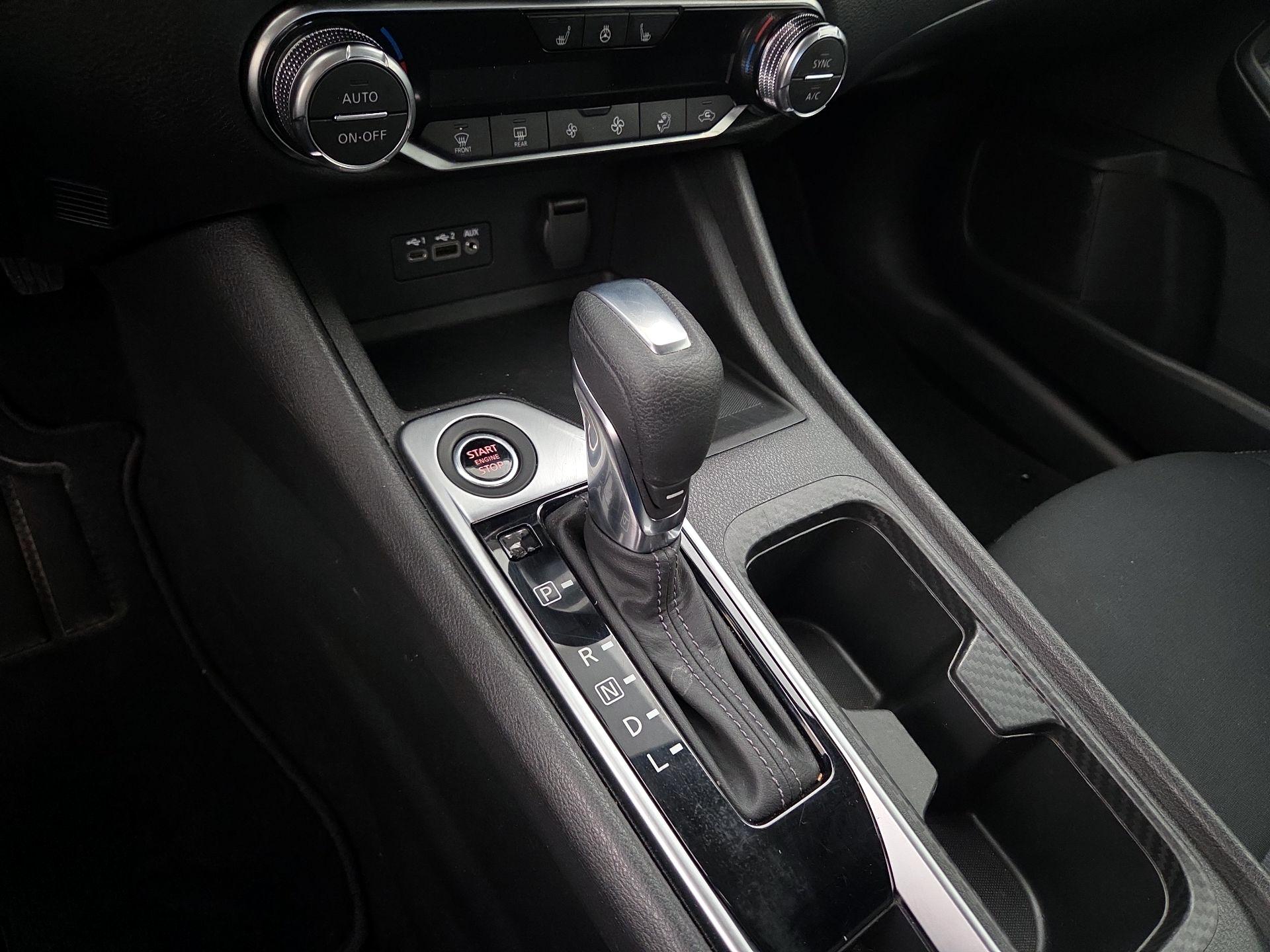 Thumbnail: 2023 Nissan Sentra - 17