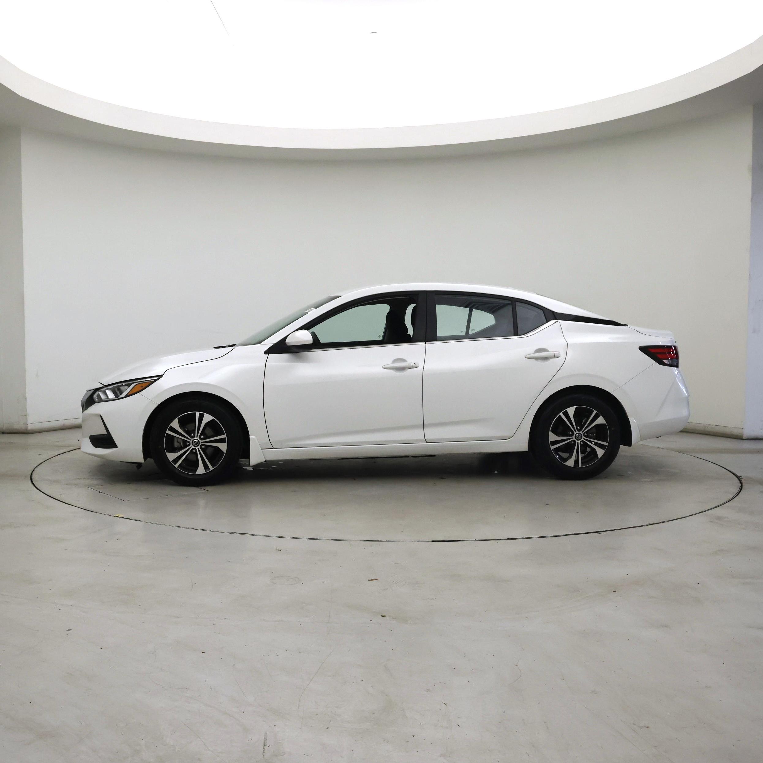 Thumbnail: 2023 Nissan Sentra - 3