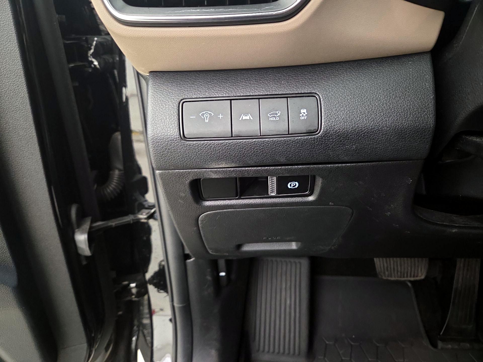 Thumbnail: 2023 Hyundai Santa Fe - 13