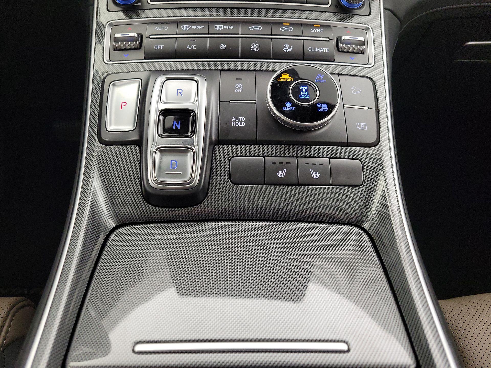 Thumbnail: 2023 Hyundai Santa Fe - 18