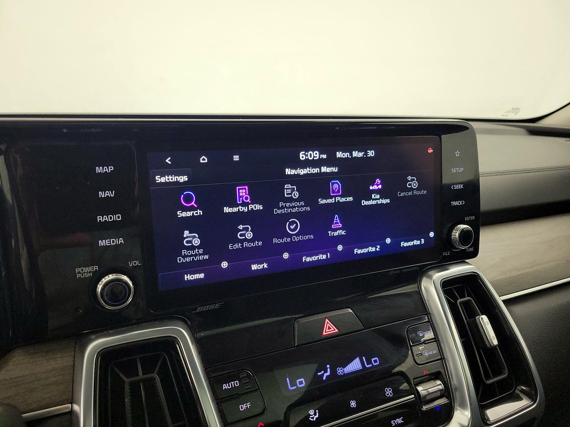 Thumbnail: 2023 Kia Sorento - 14