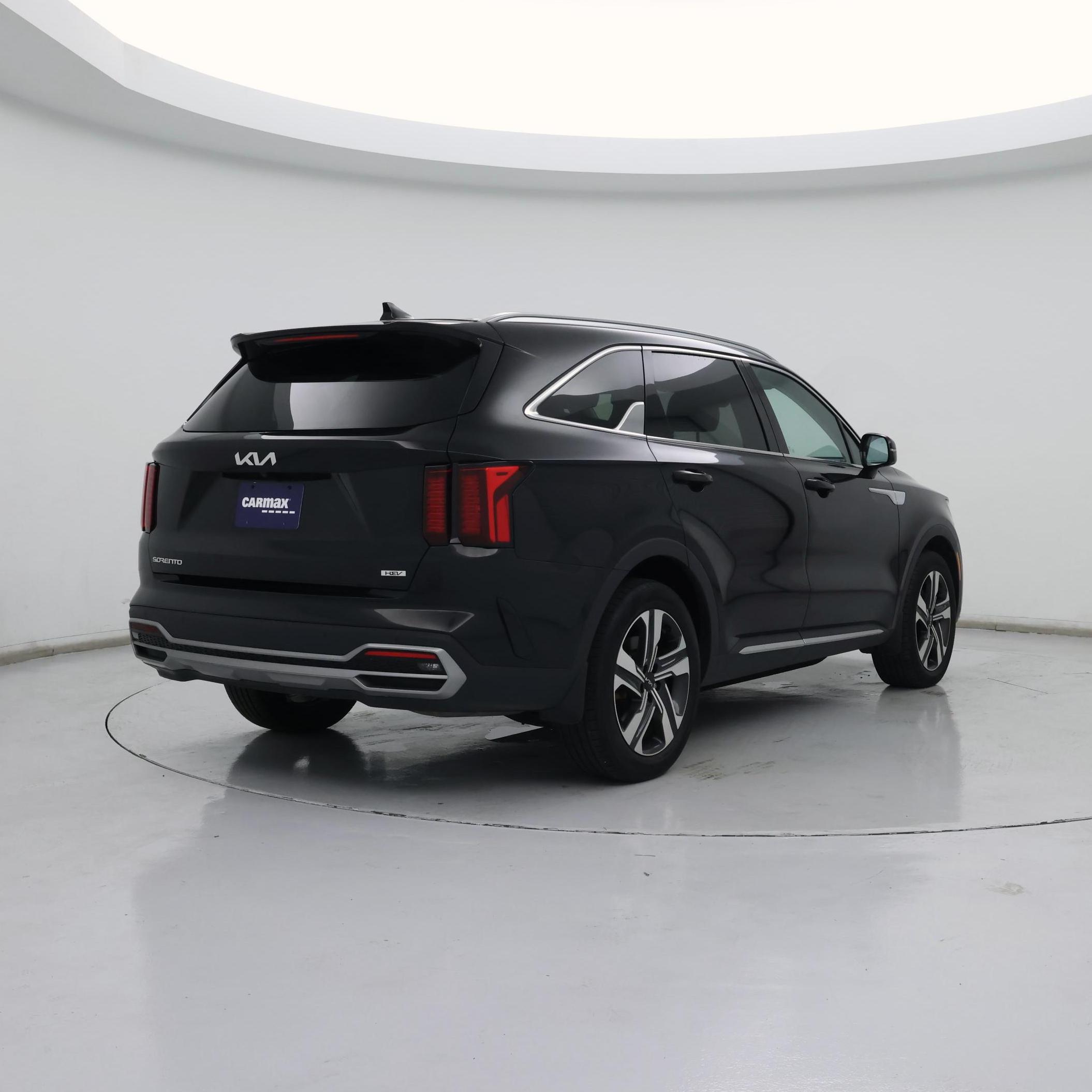 Thumbnail: 2023 Kia Sorento - 8