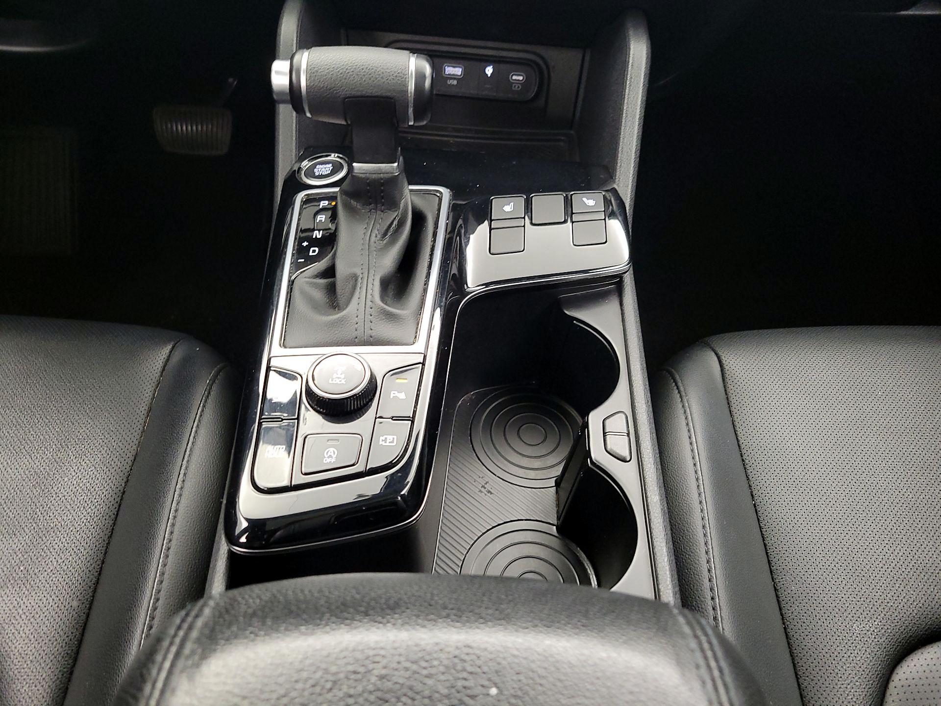 Thumbnail: 2023 Kia Sportage - 18