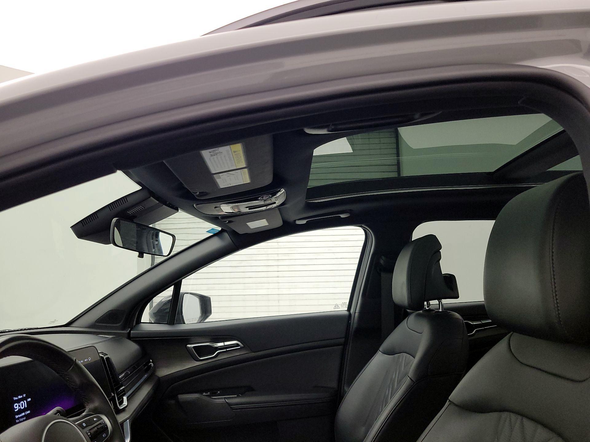 Thumbnail: 2023 Kia Sportage - 20