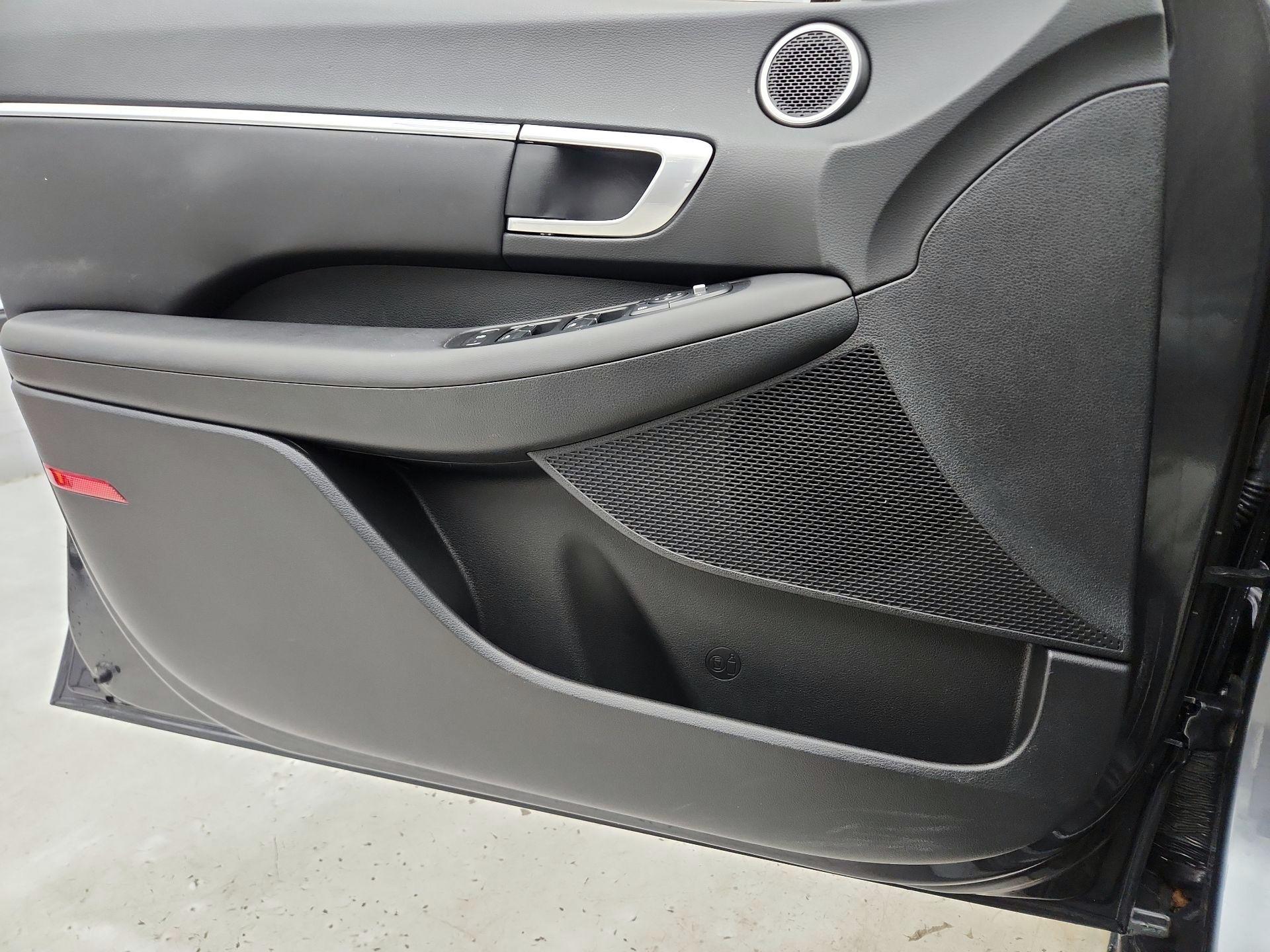 Thumbnail: 2023 Hyundai Sonata - 12