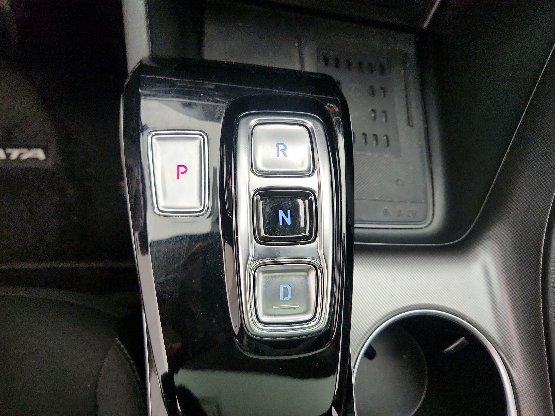 Thumbnail: 2023 Hyundai Sonata - 18