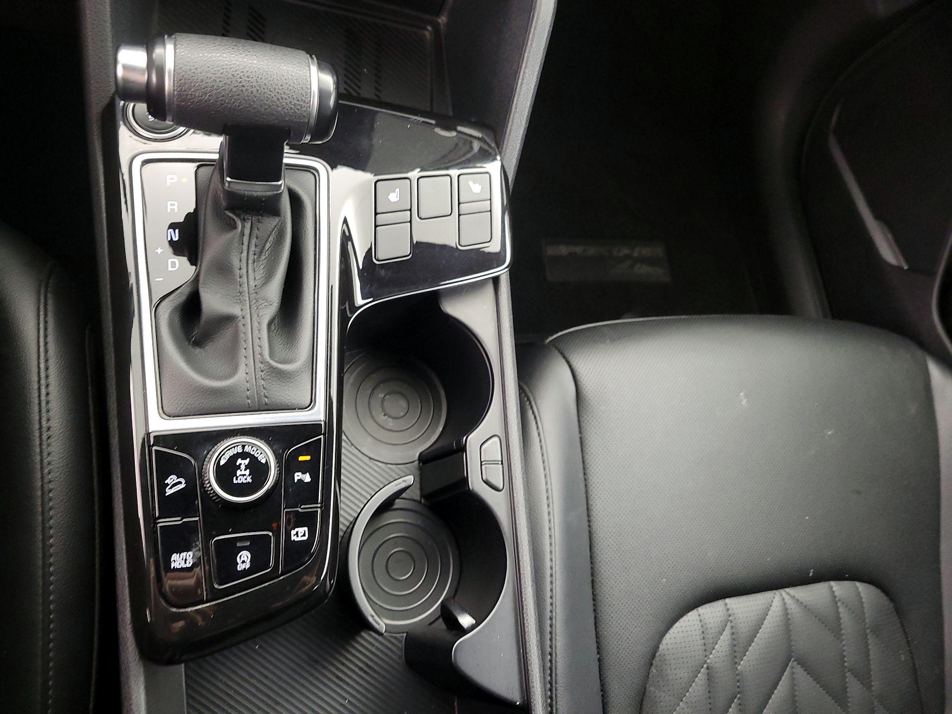 Thumbnail: 2023 Kia Sportage - 18