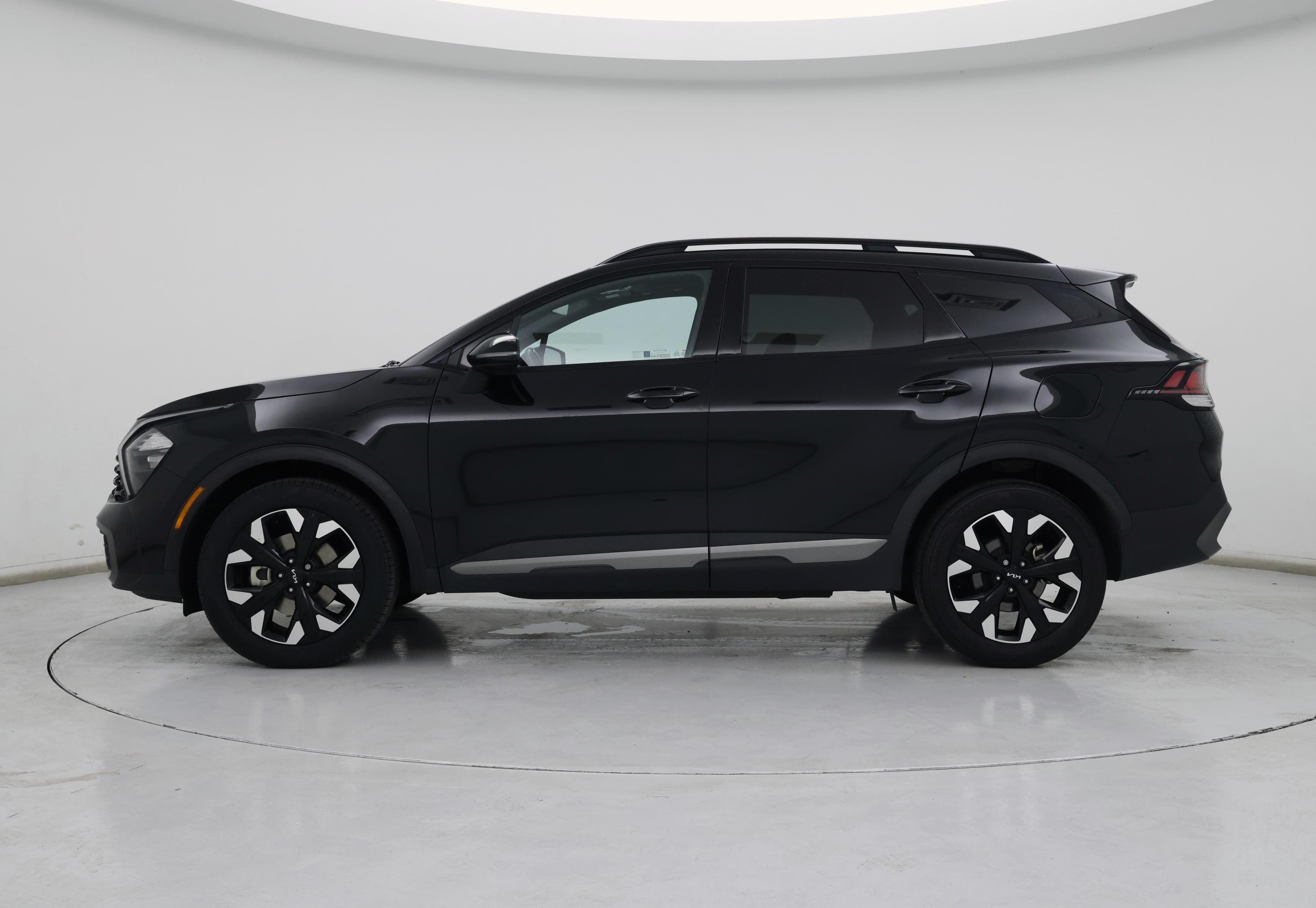 Thumbnail: 2023 Kia Sportage - 3