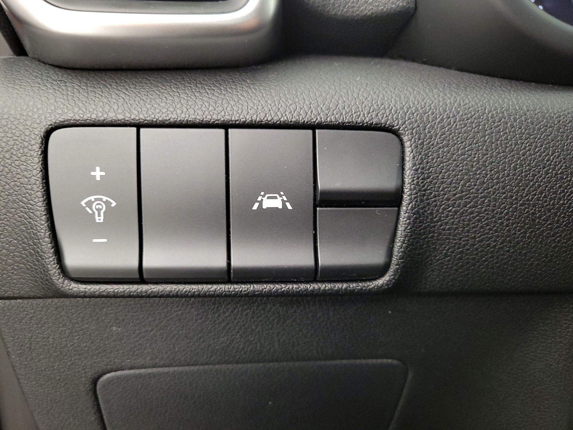 Thumbnail: 2022 Kia Sportage - 13