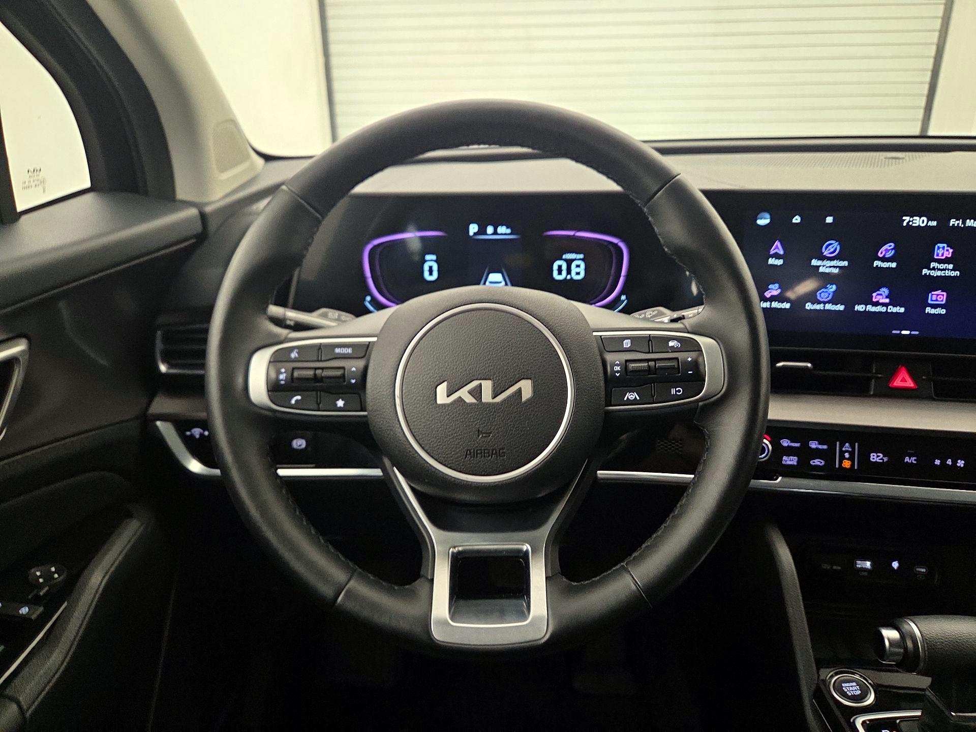 Thumbnail: 2023 Kia Sportage - 10