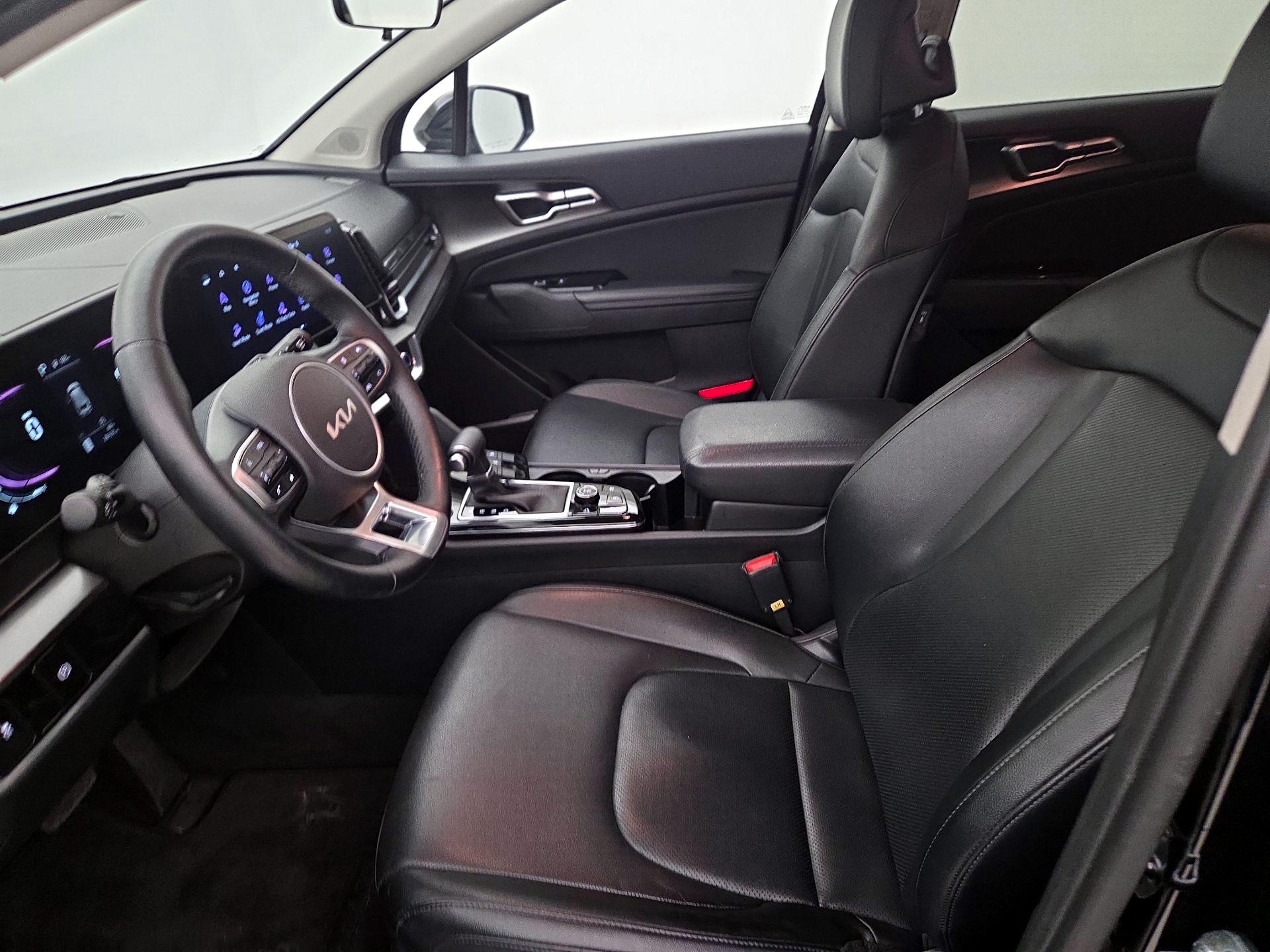 Thumbnail: 2023 Kia Sportage - 11