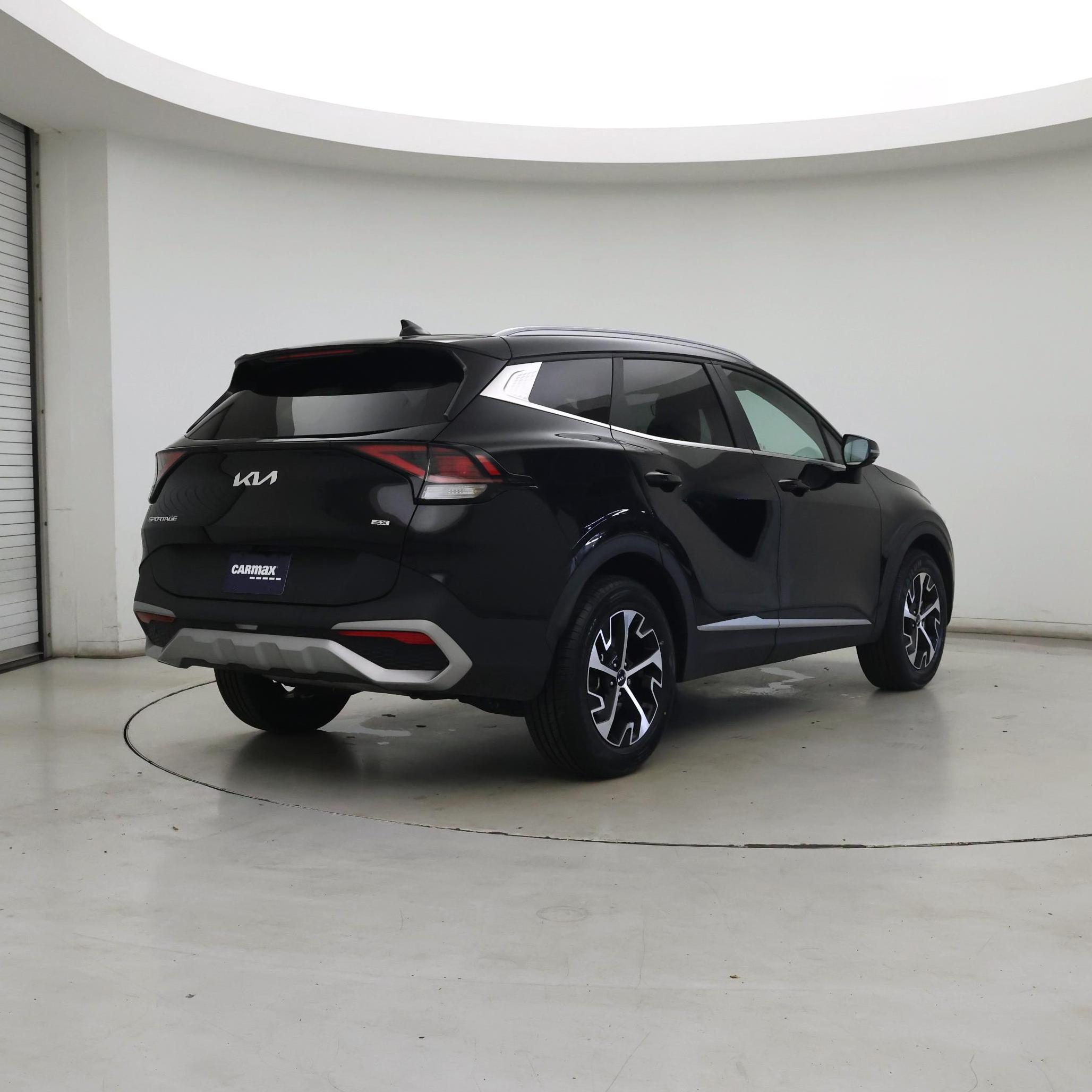 Thumbnail: 2023 Kia Sportage - 8