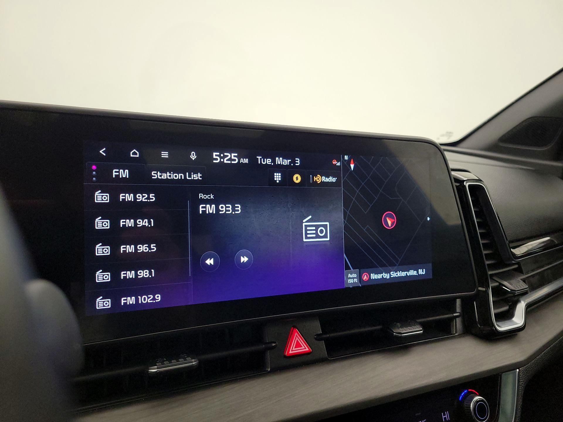 Thumbnail: 2023 Kia Sportage - 16