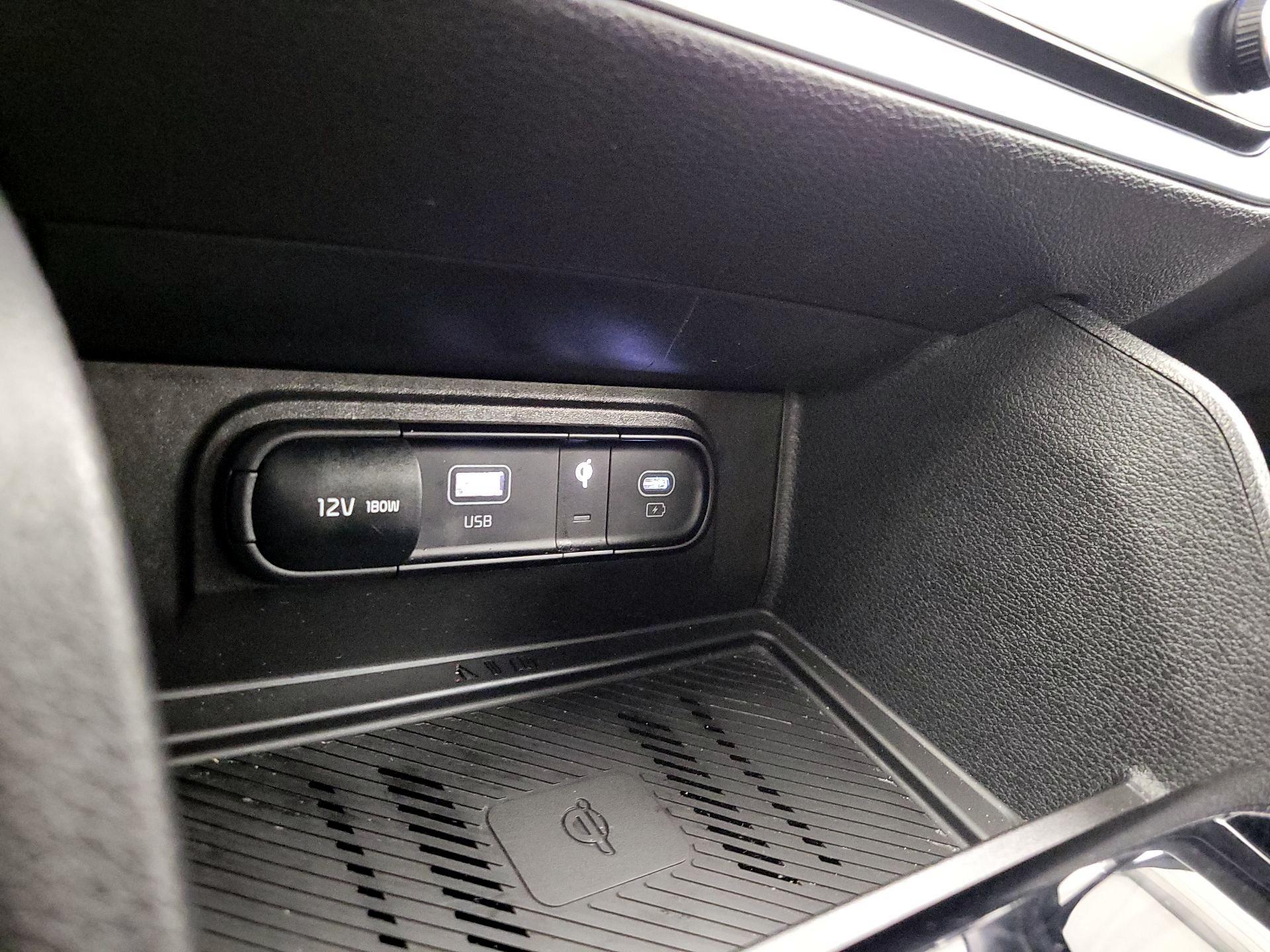 Thumbnail: 2023 Kia Sportage - 19