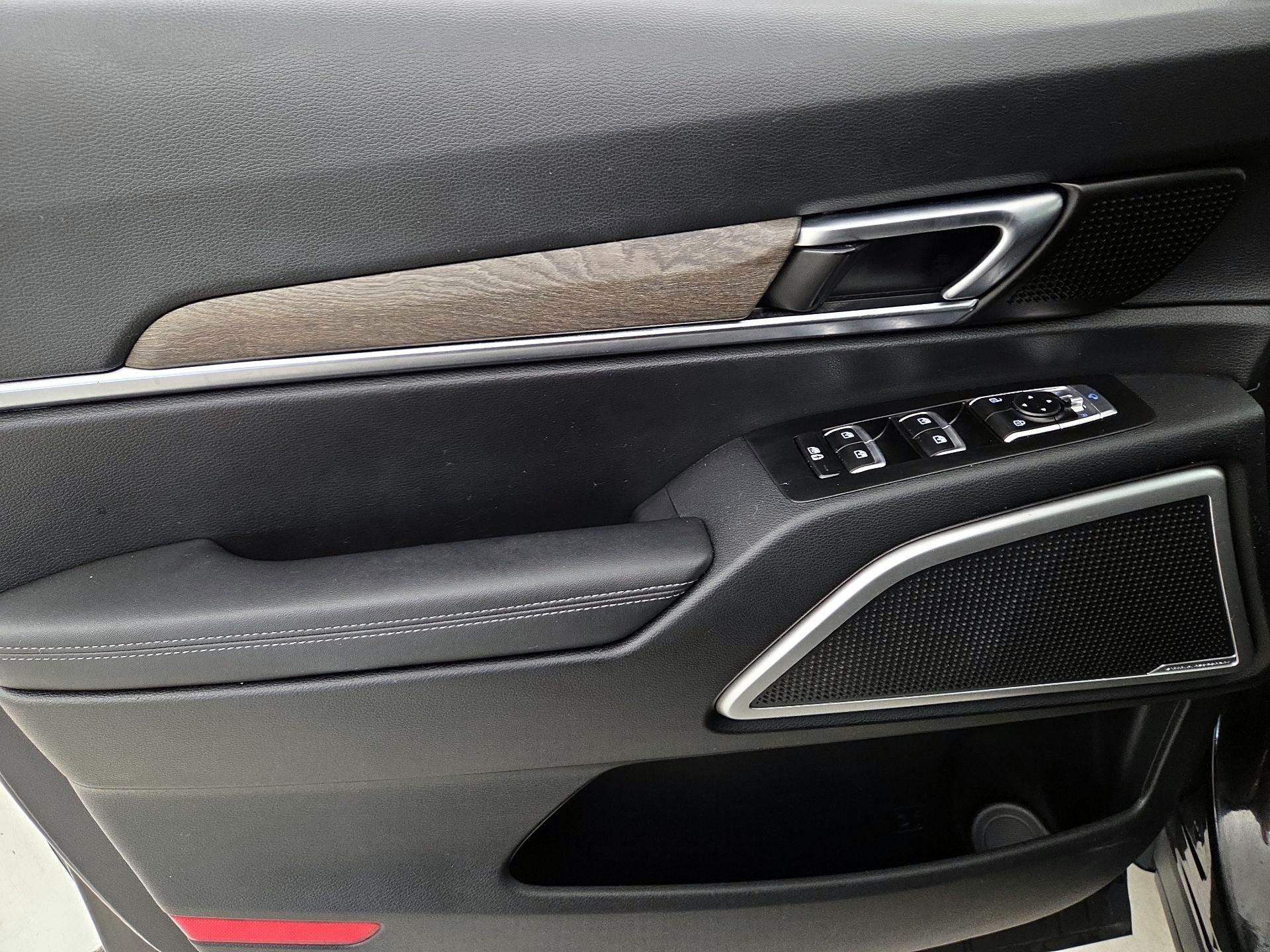 Thumbnail: 2022 Kia Telluride - 12