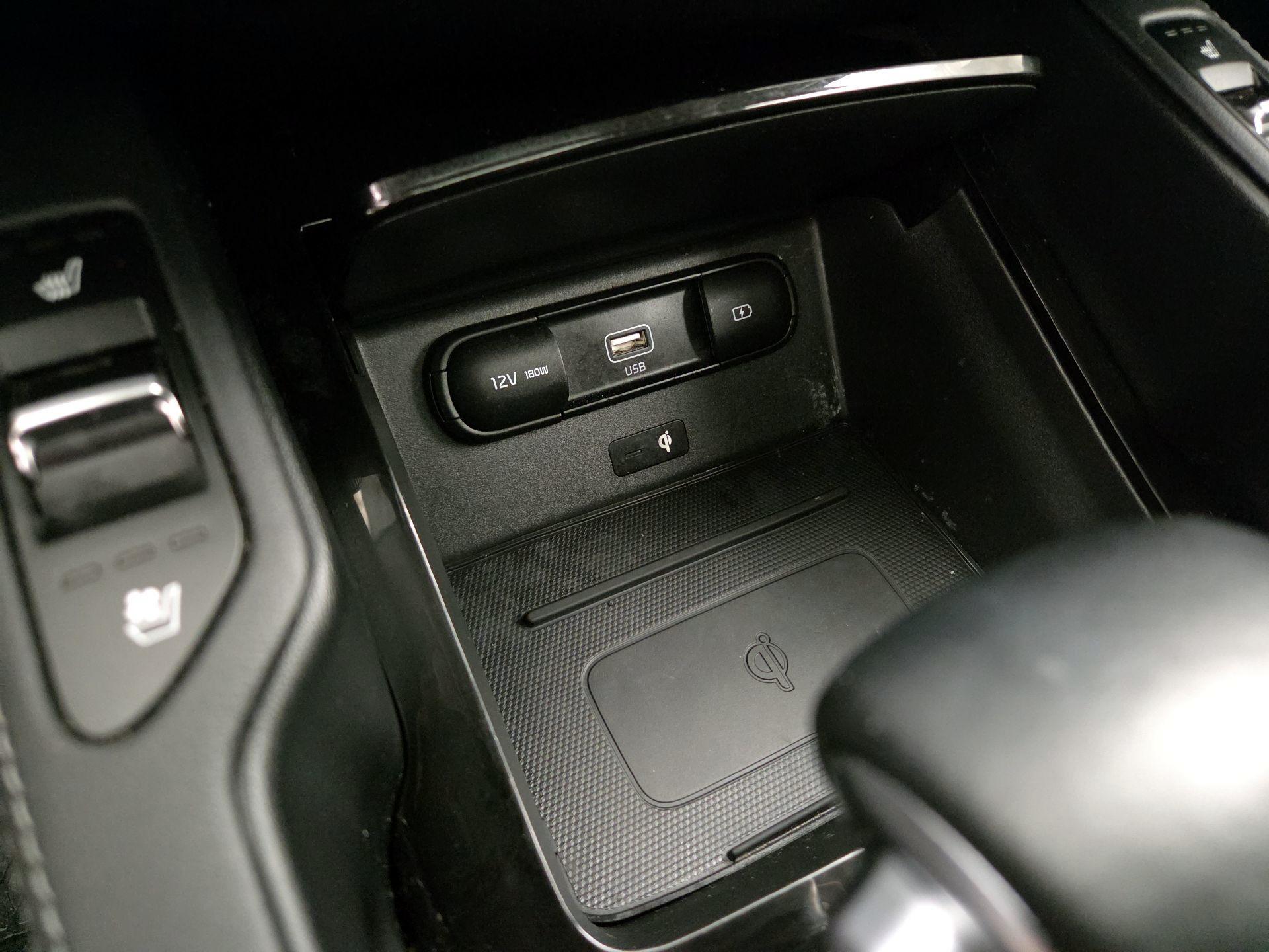 Thumbnail: 2022 Kia Telluride - 18